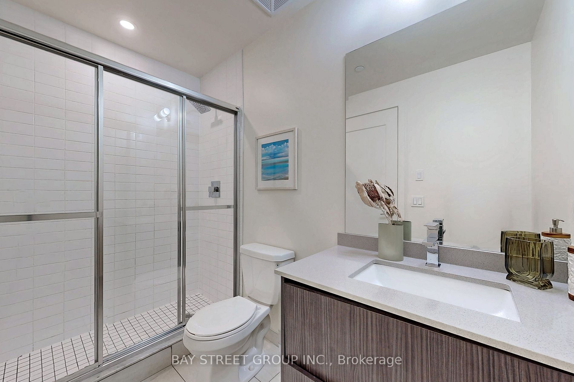 330 Richmond St, #1103