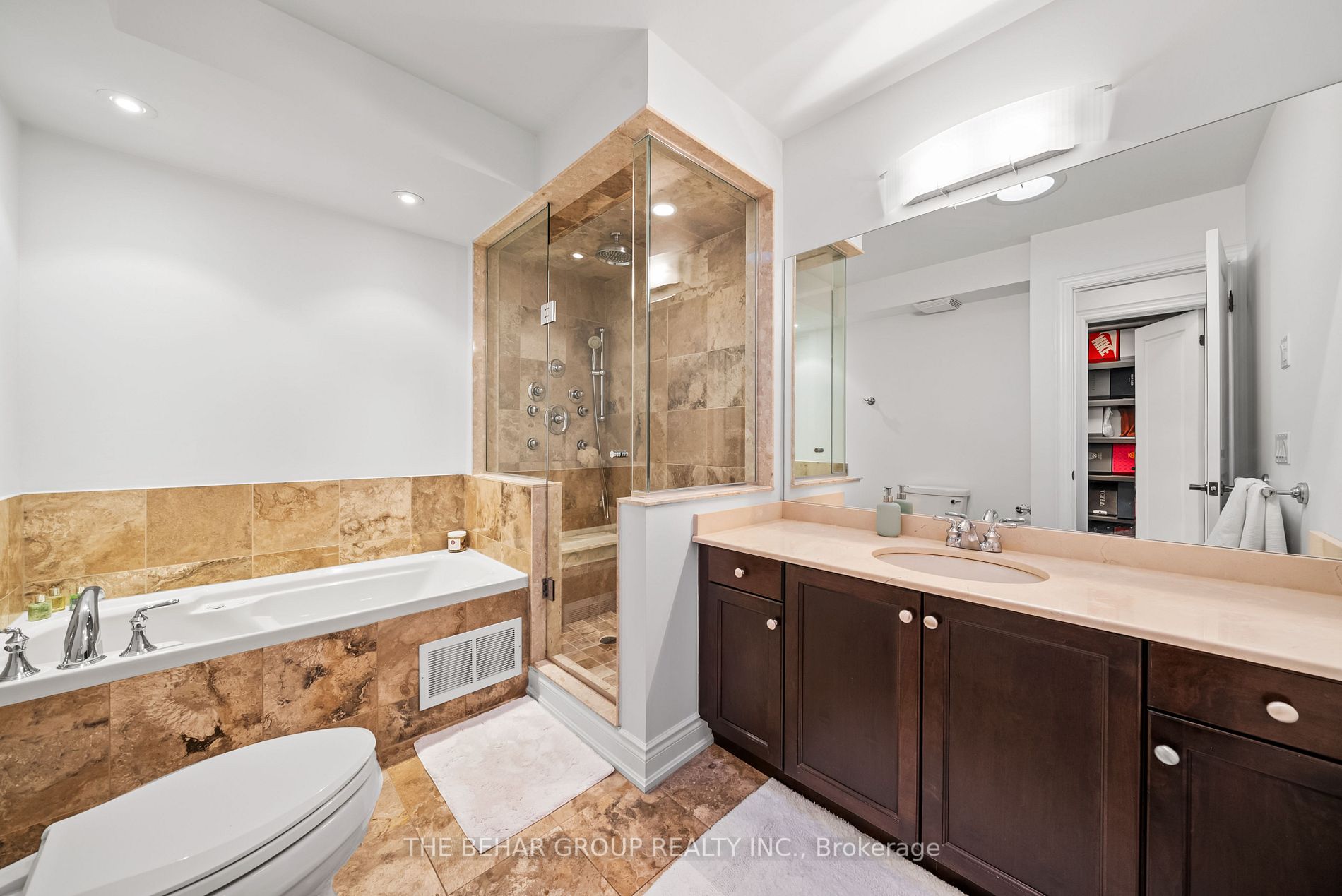 2C Fairleigh Cres