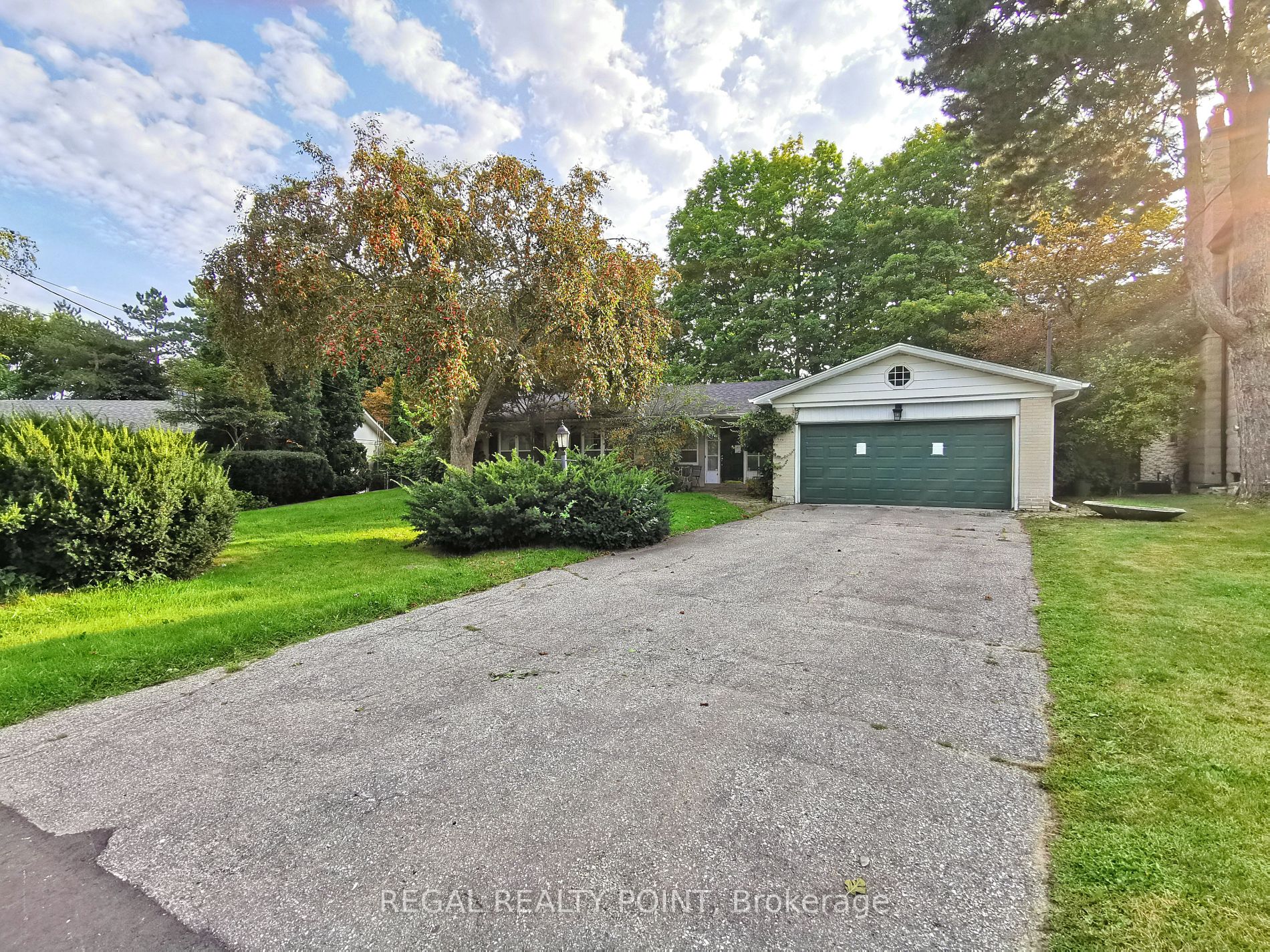 15 Artinger Court