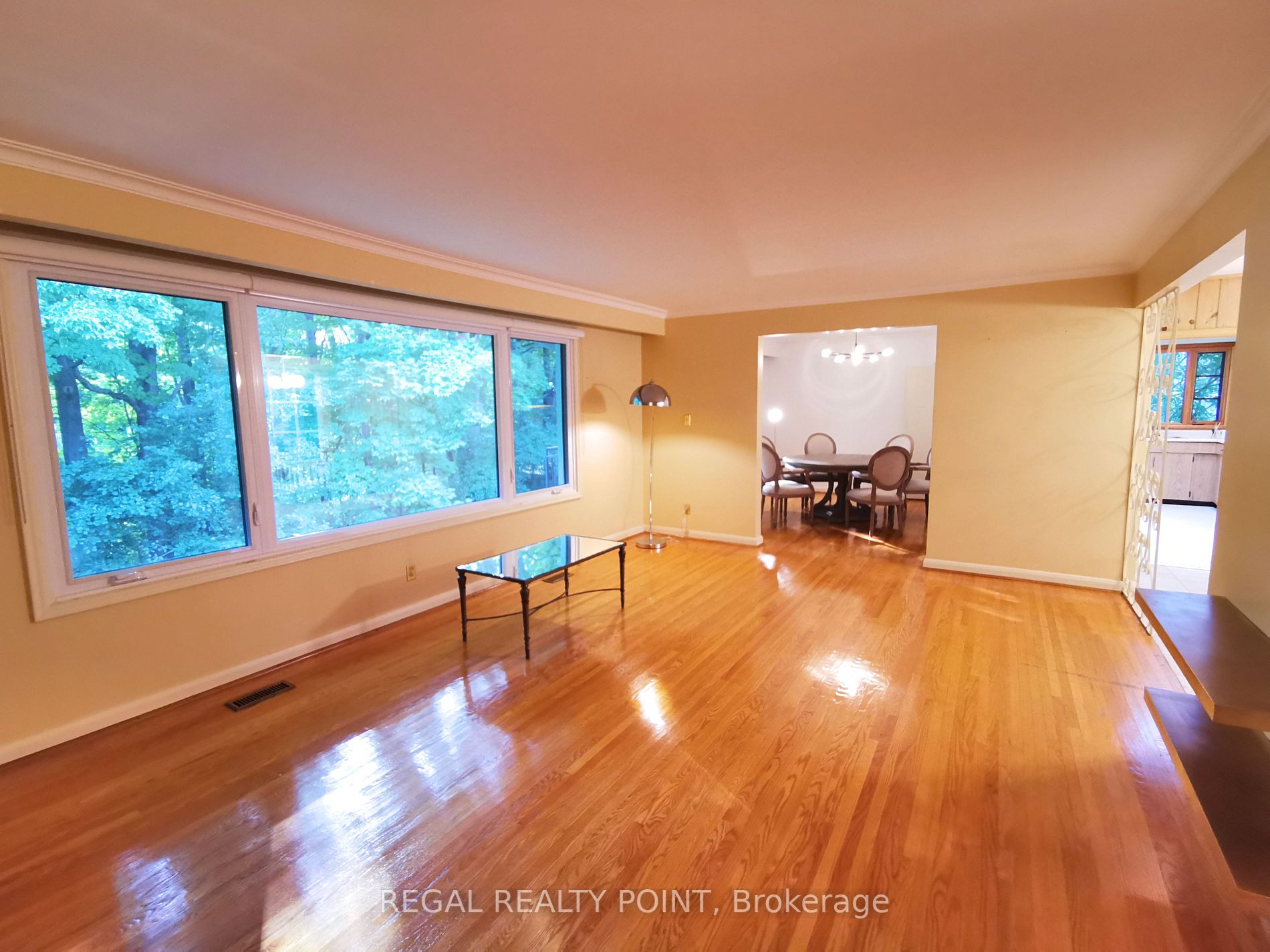 15 Artinger Court