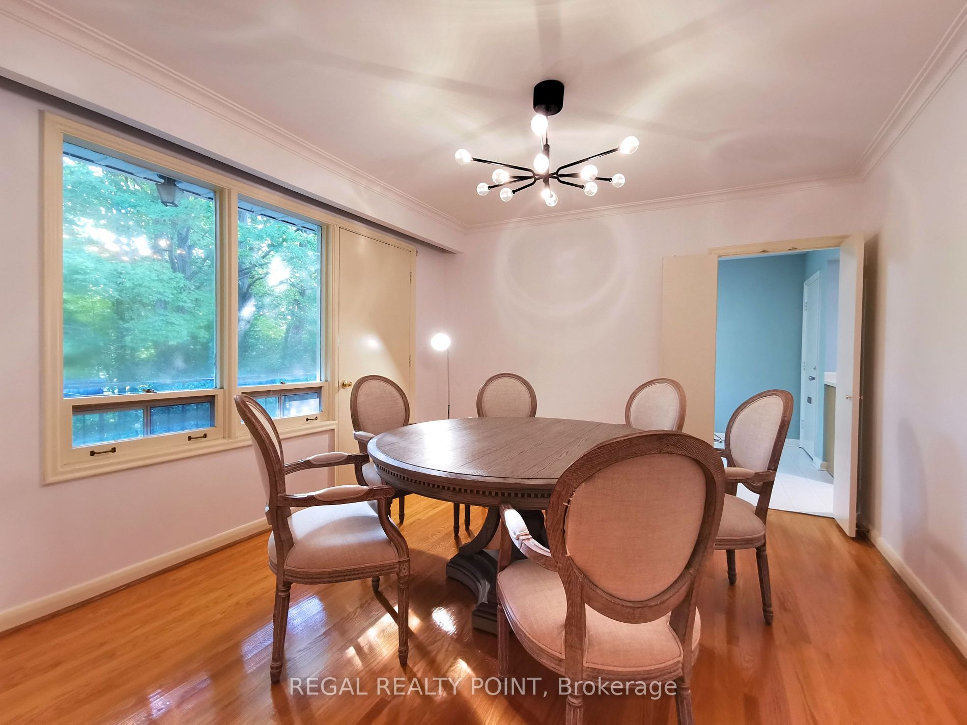 15 Artinger Court