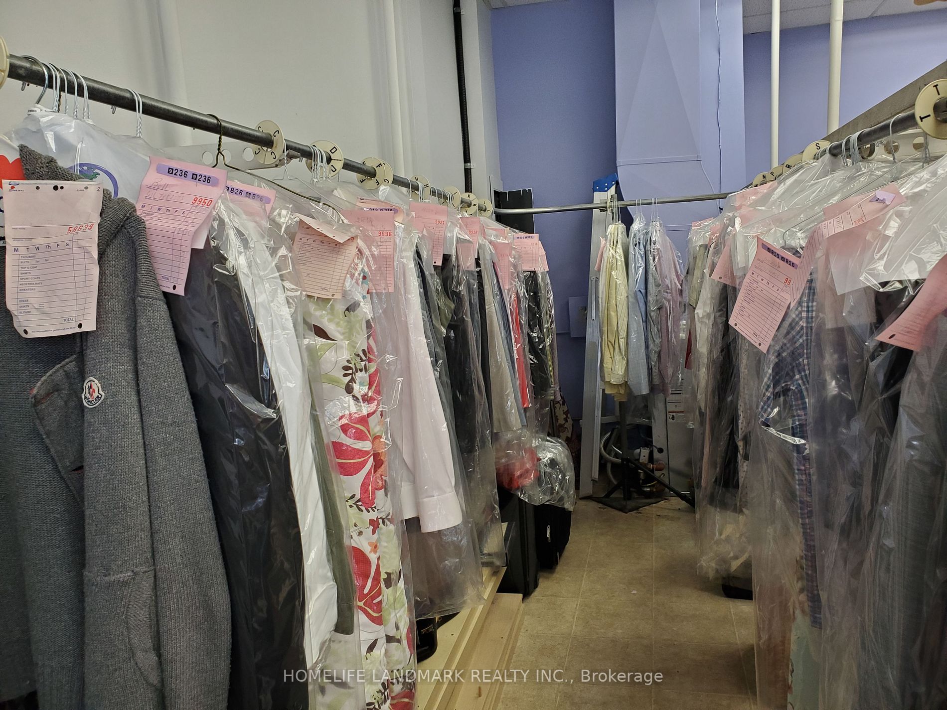 Listing C6786576 - Large Photo # 4