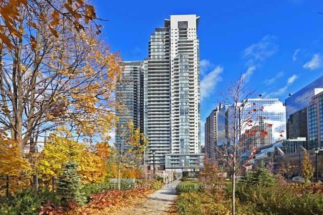 5162 Yonge St, #1501