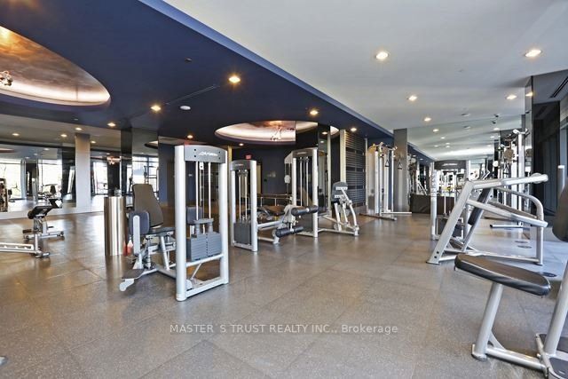5162 Yonge St, #1501