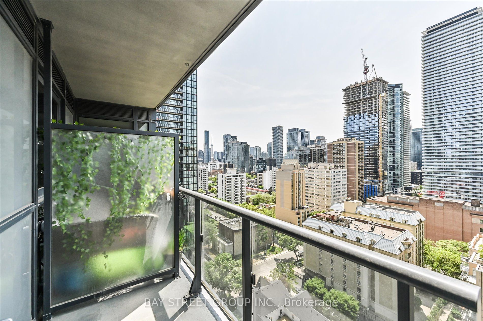 28 Ted Rogers Way W, #1905