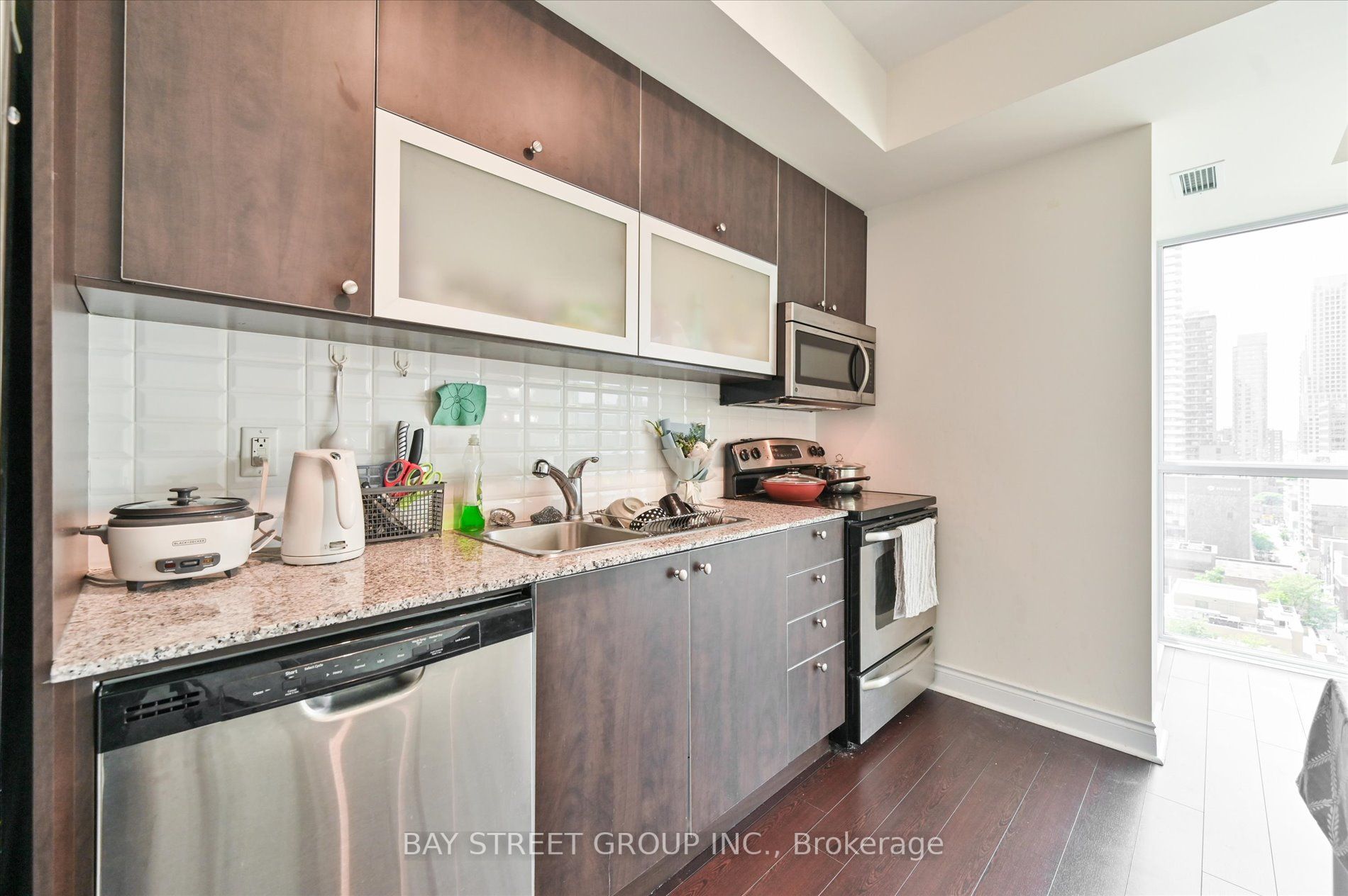 28 Ted Rogers Way W, #1905