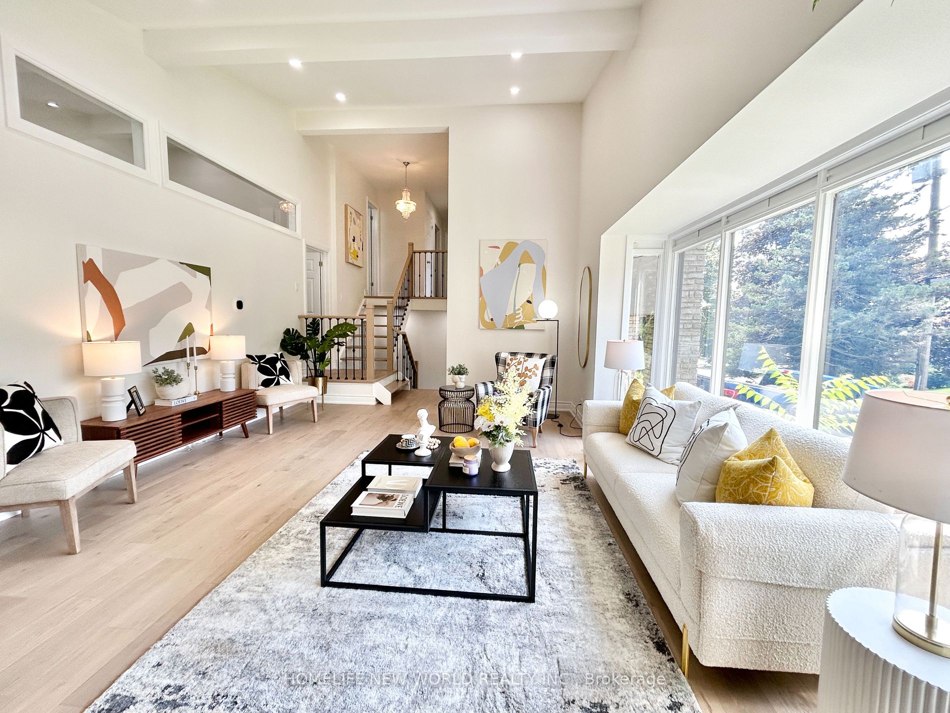 33 Valentine Dr