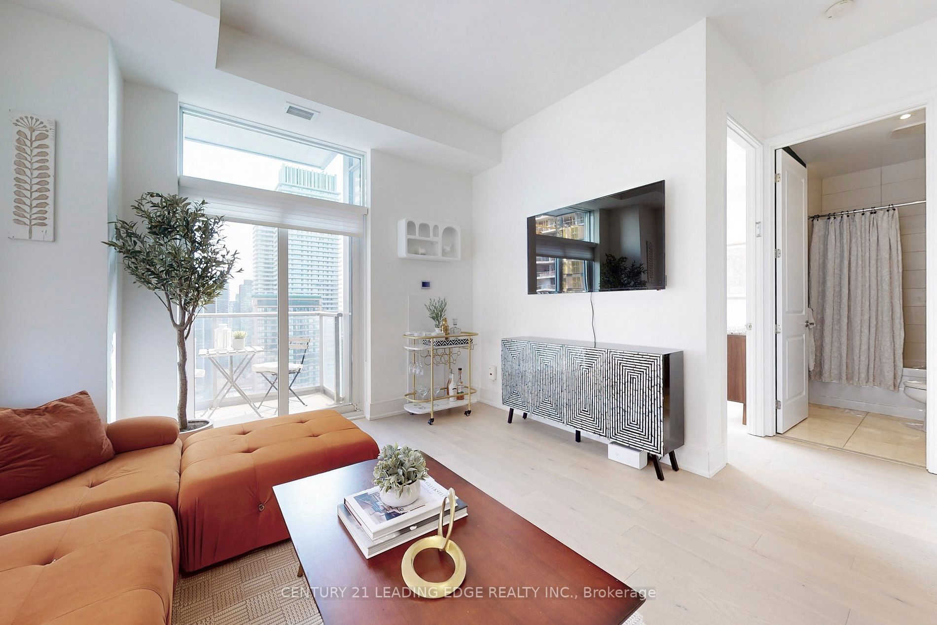 21 Balmuto St, #3101