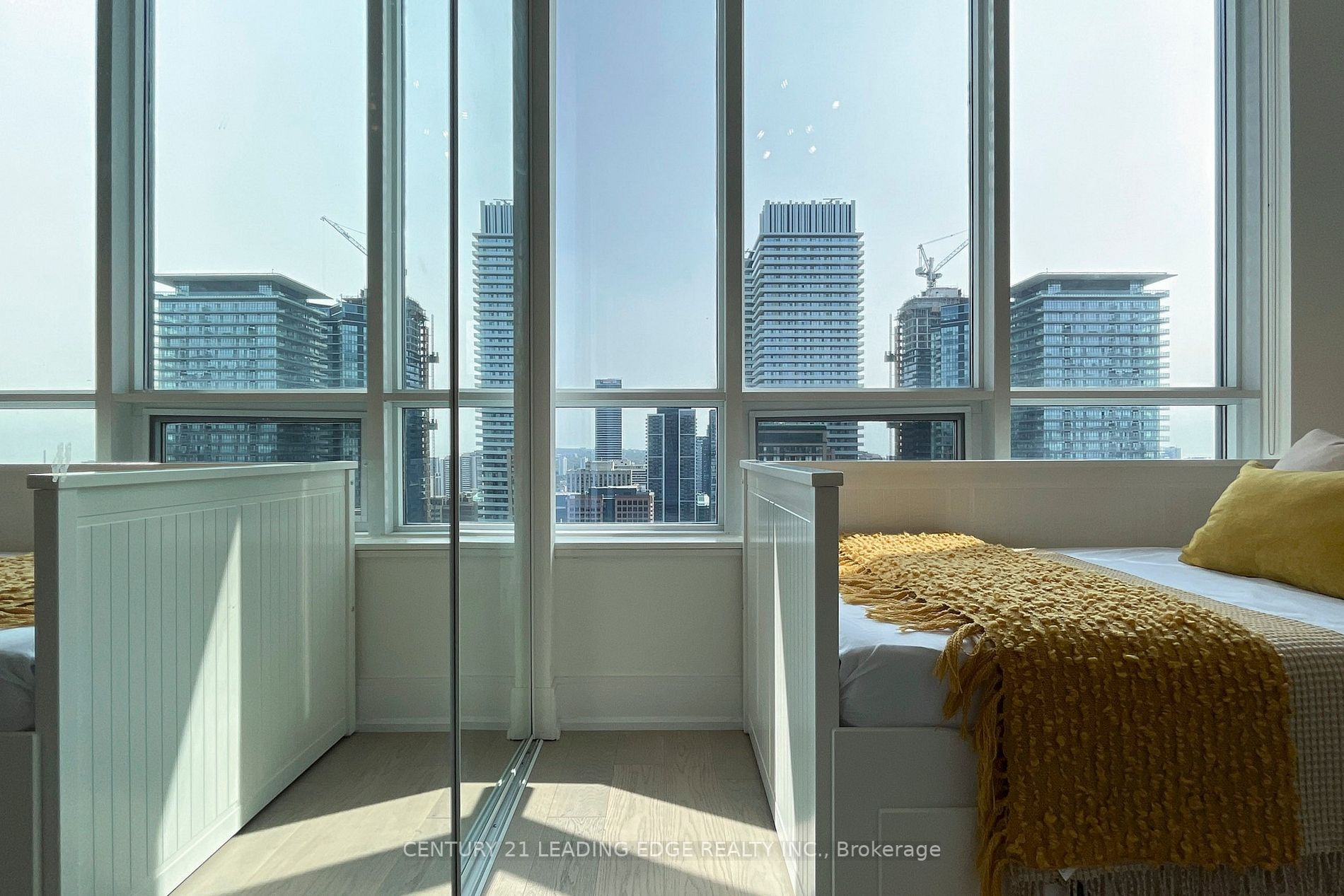 21 Balmuto St, #3101
