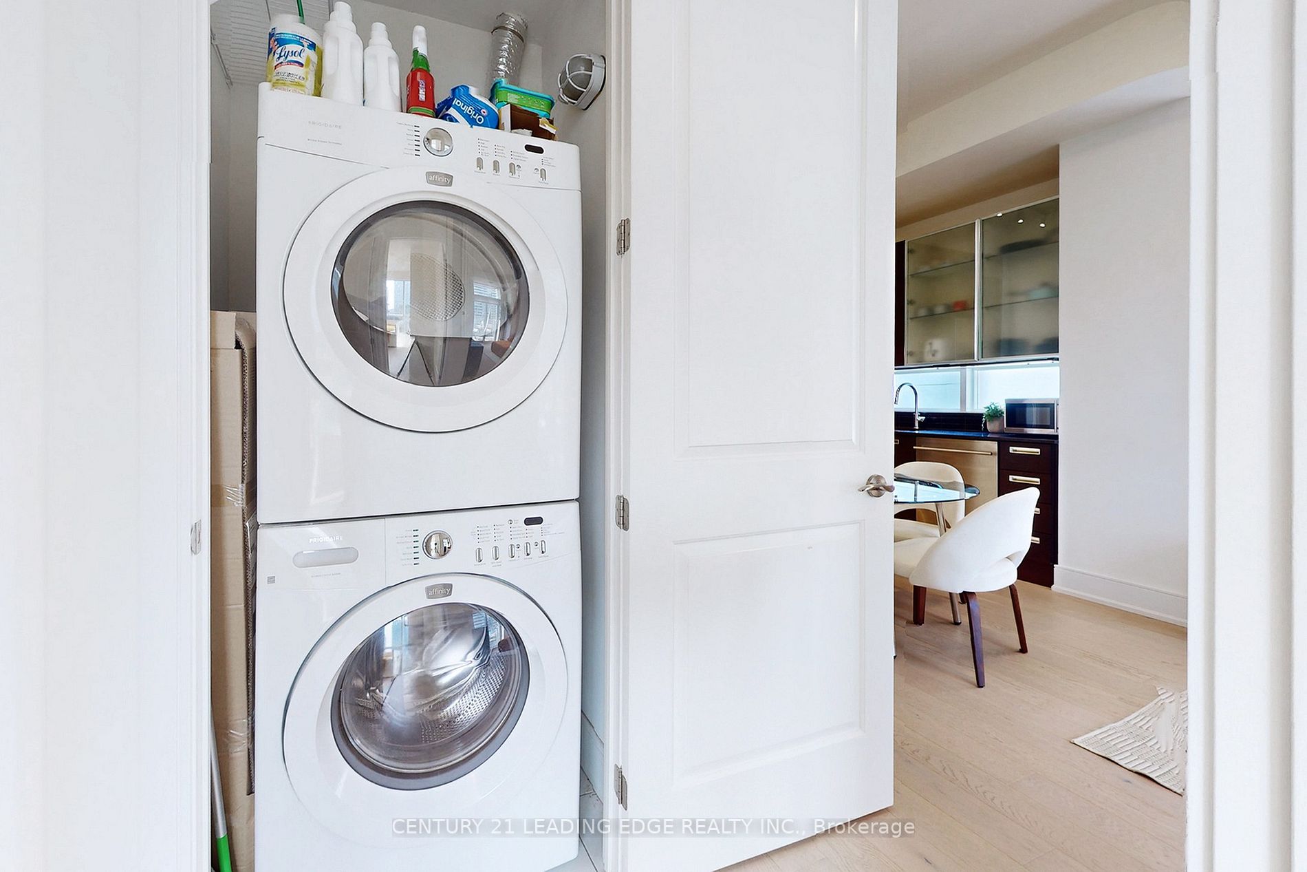 21 Balmuto St, #3101