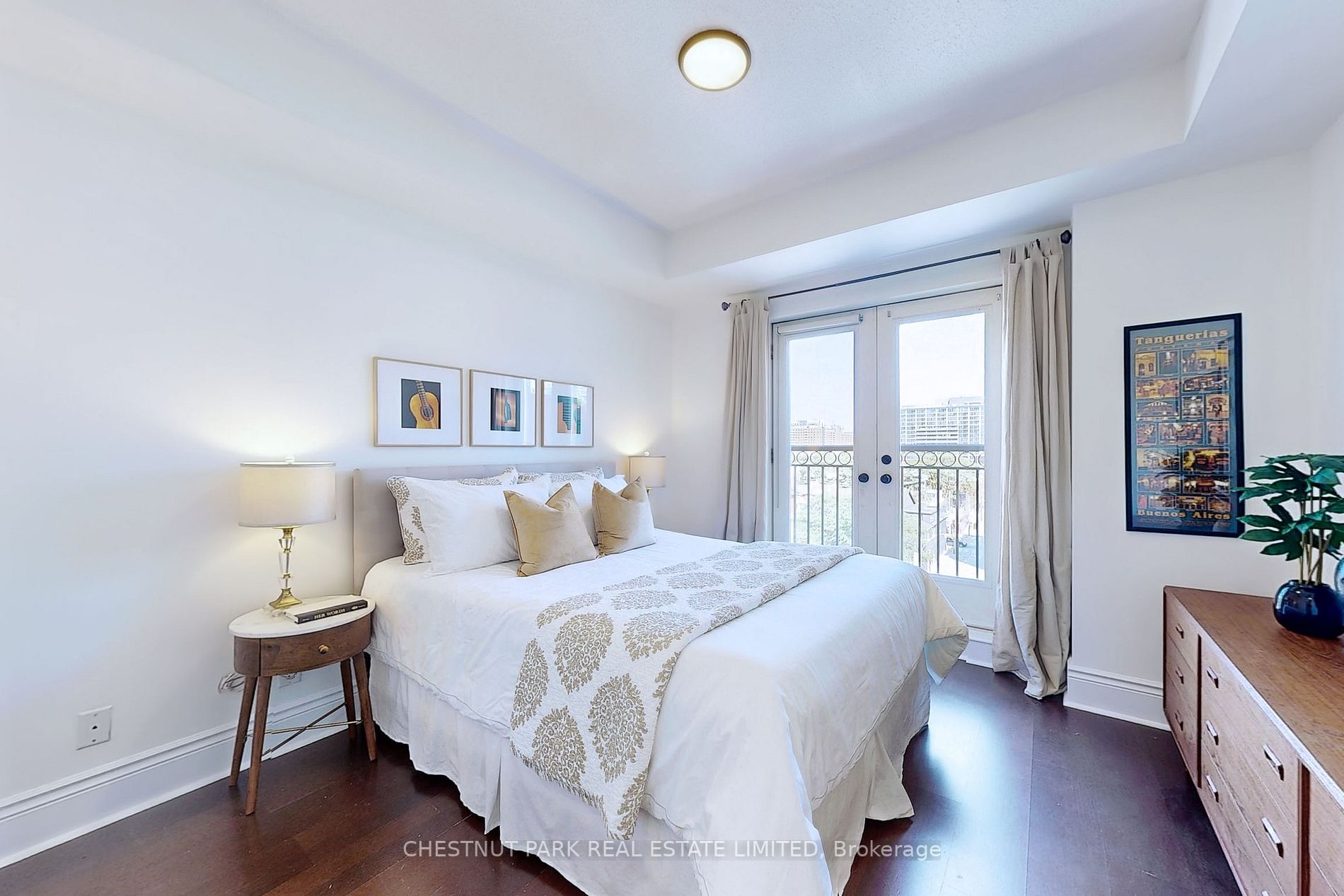 120 Lombard St, #702