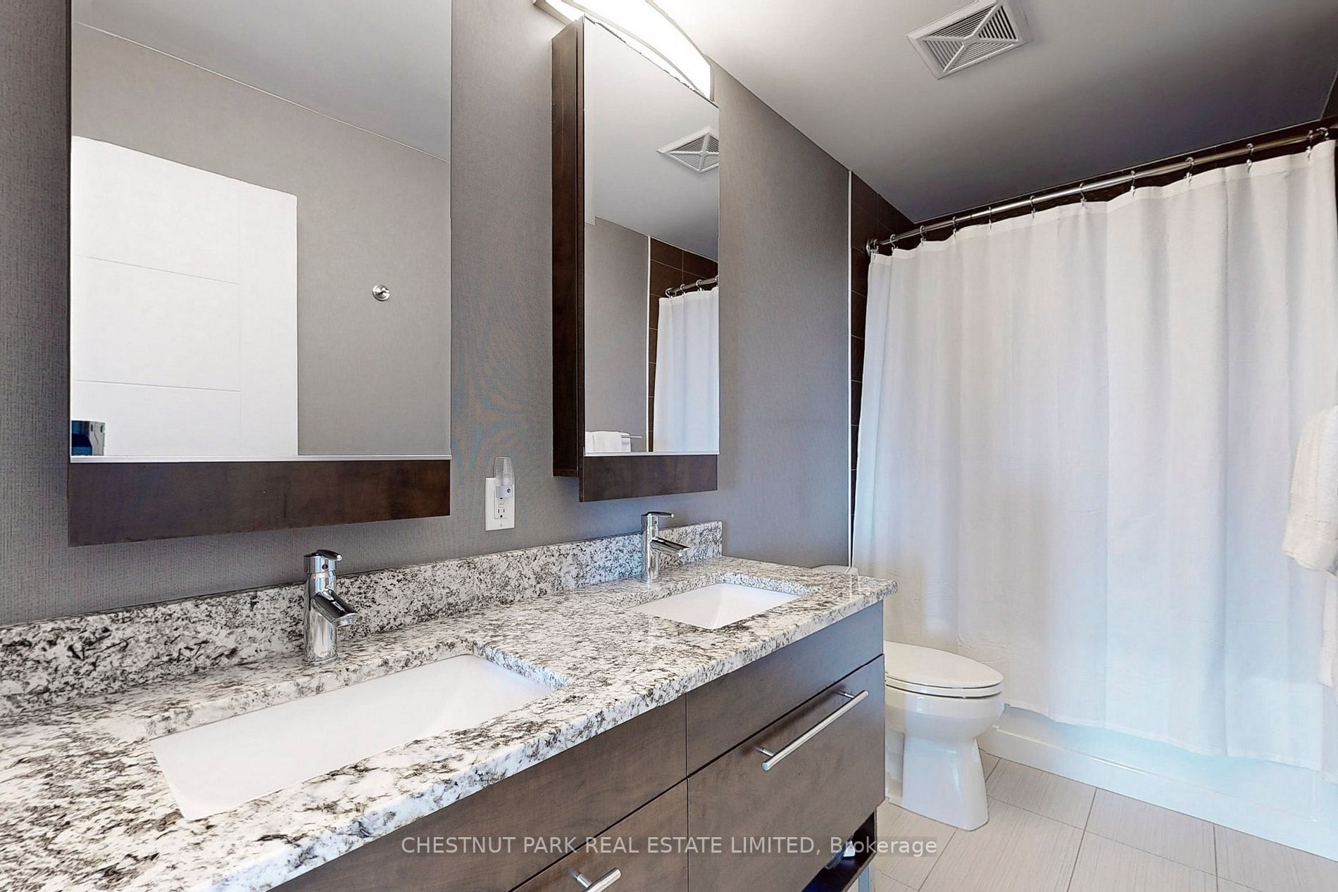 500 Sherbourne St, #2506