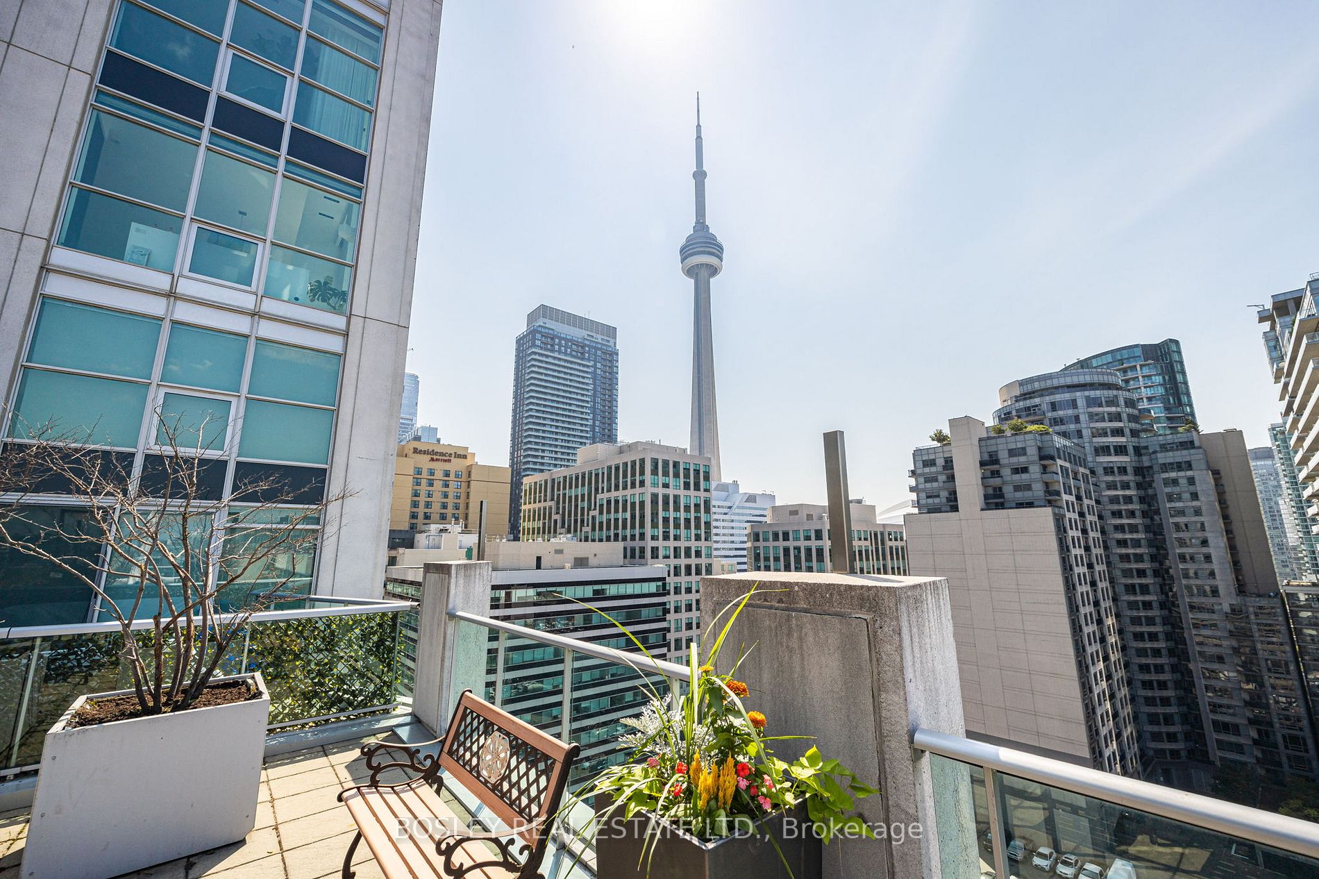 36 Blue Jays Way, #910