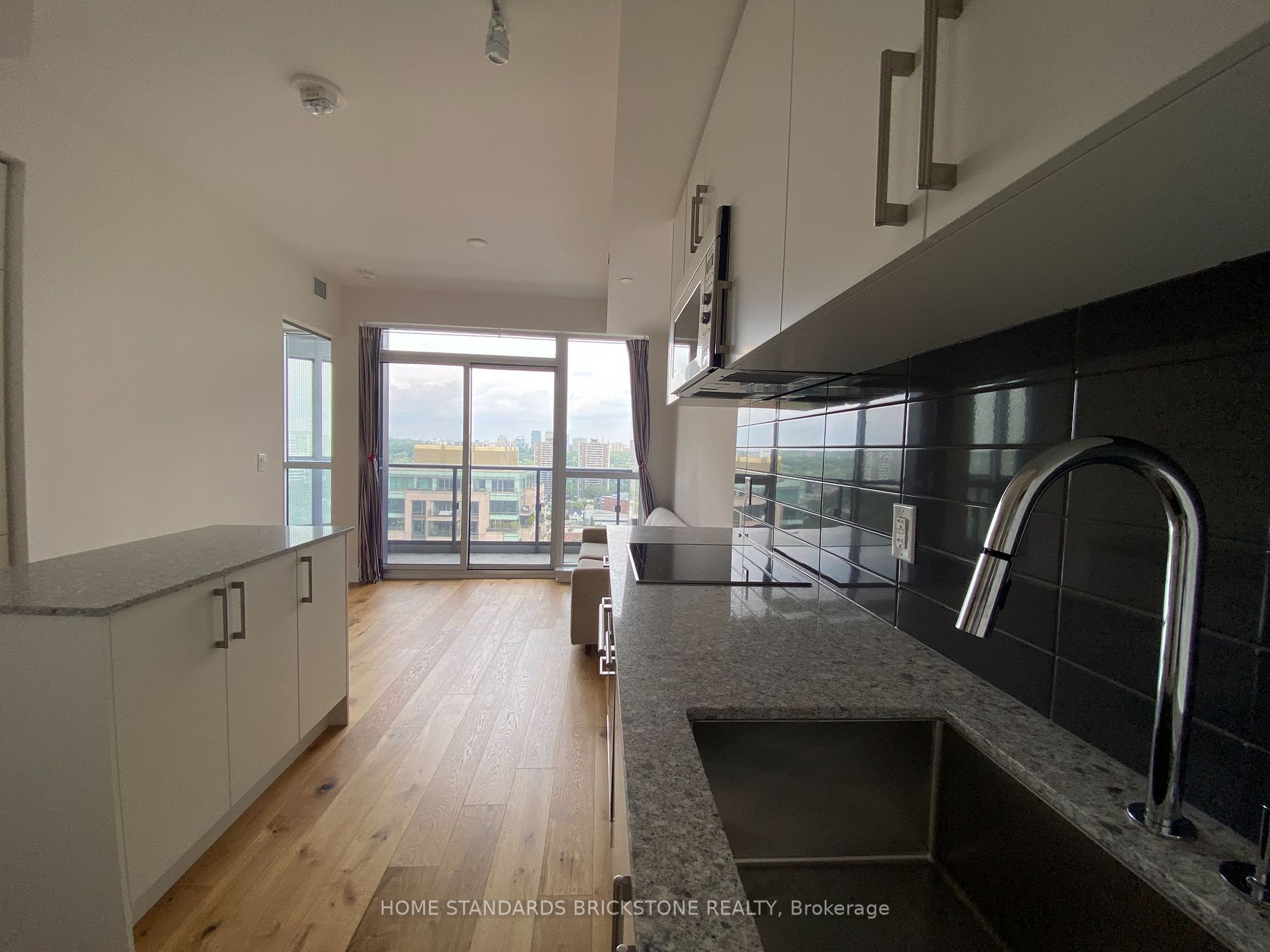 88 Cumberland St, #2105