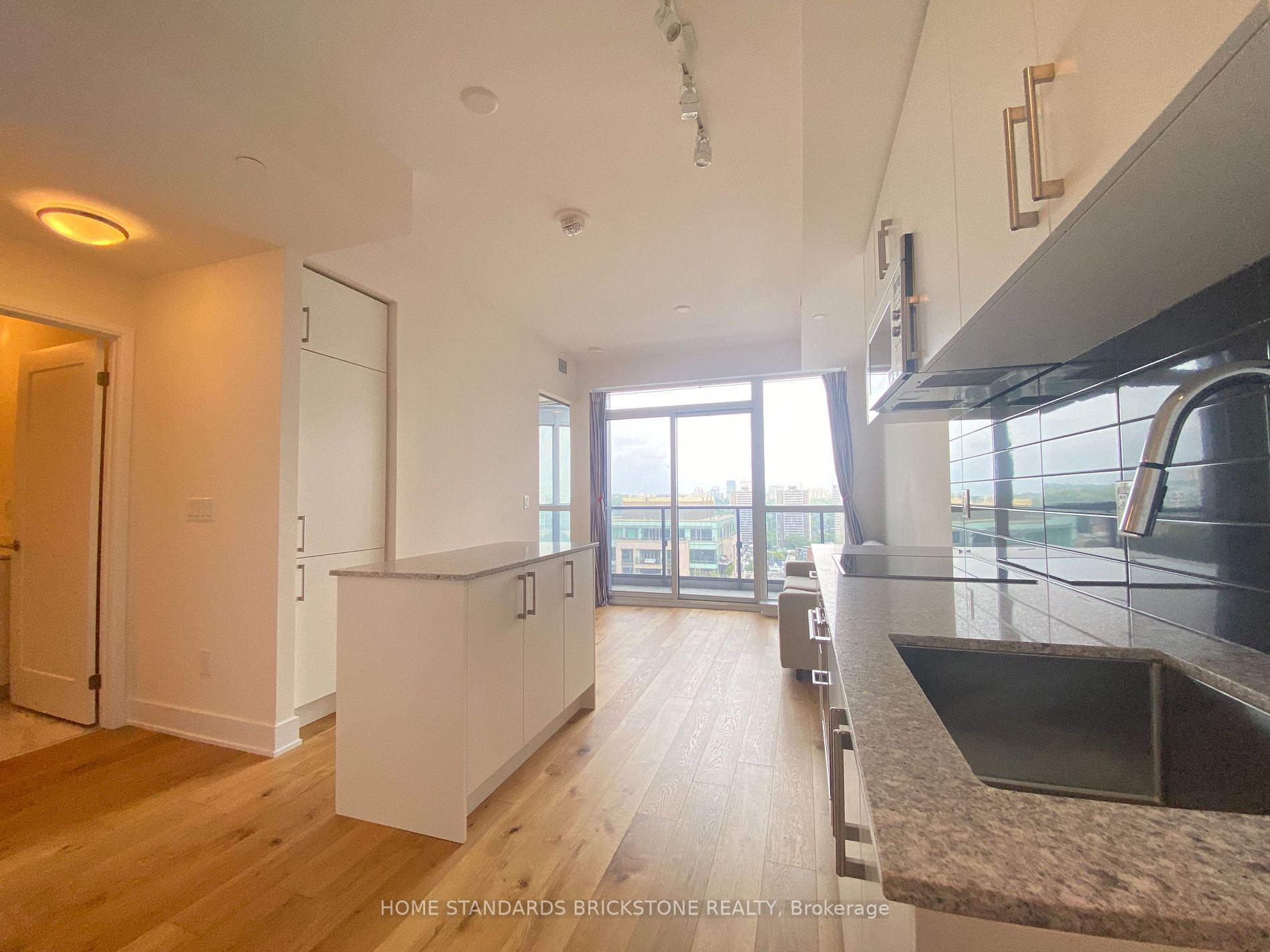88 Cumberland St, #2105