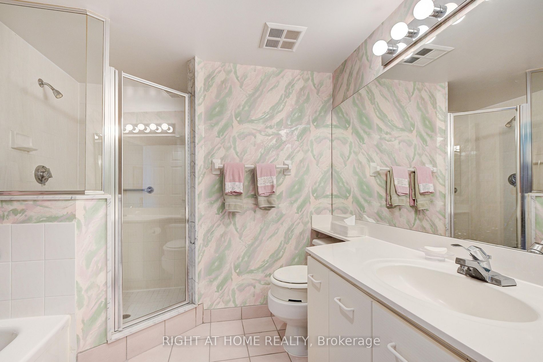 268 Ridley Boulevard, #1616