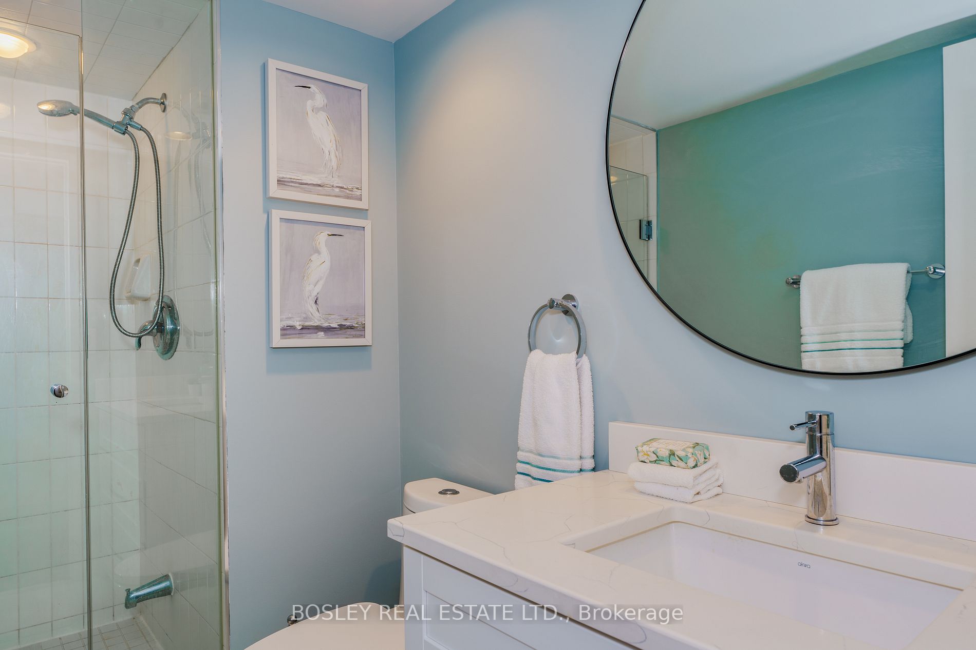 900 Yonge St, #1202