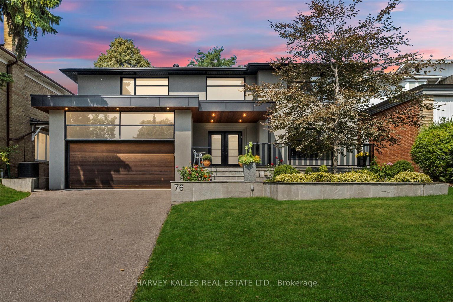 76 Ridelle Ave