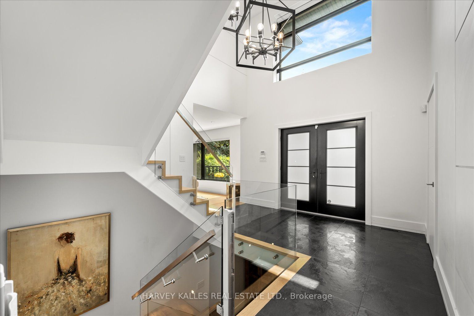 76 Ridelle Ave