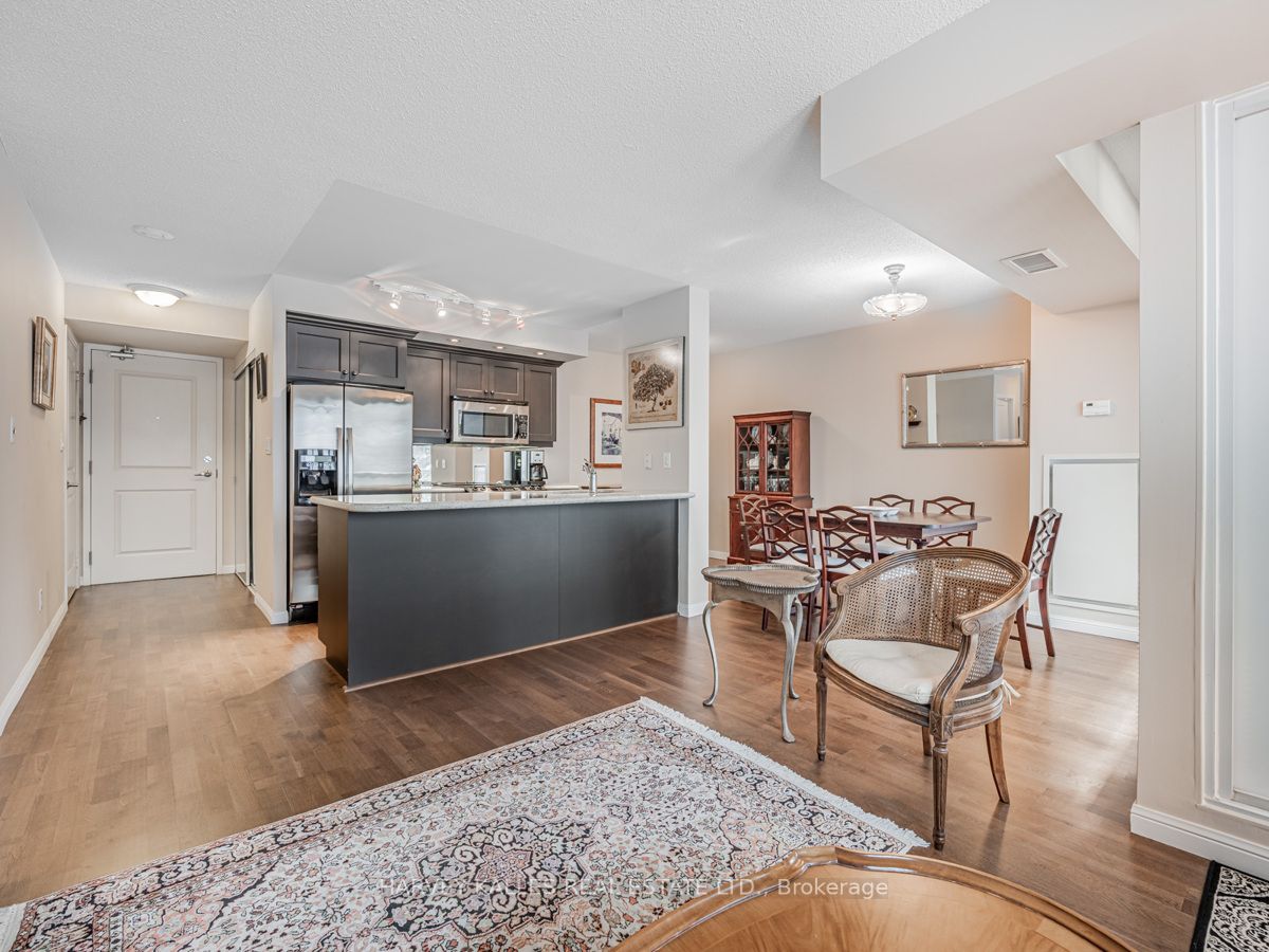 900 Mount Pleasant Rd, #224