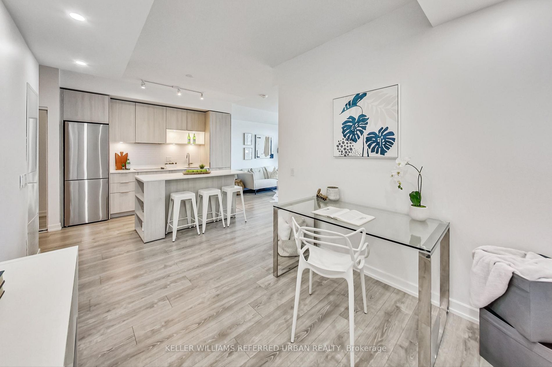 20 Tubman Ave, #1006
