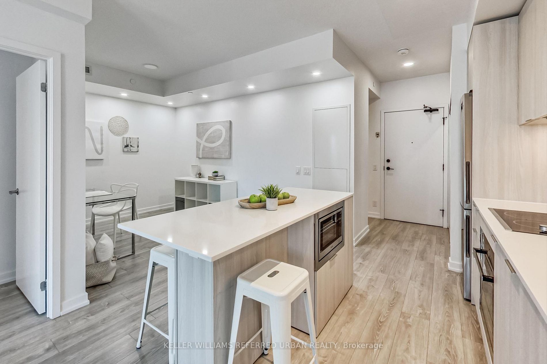 20 Tubman Ave, #1006
