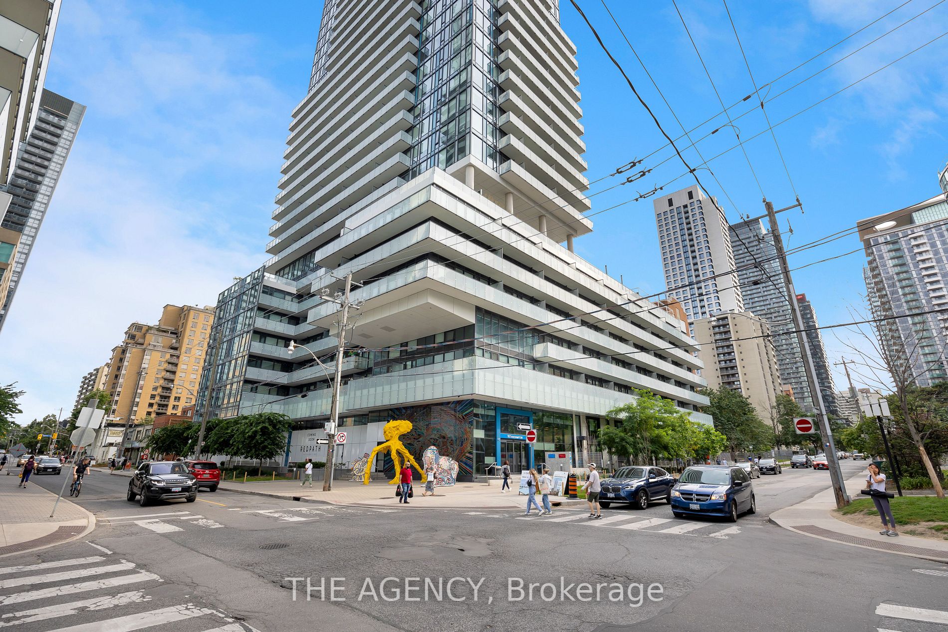 161 Roehampton Avenue, #804