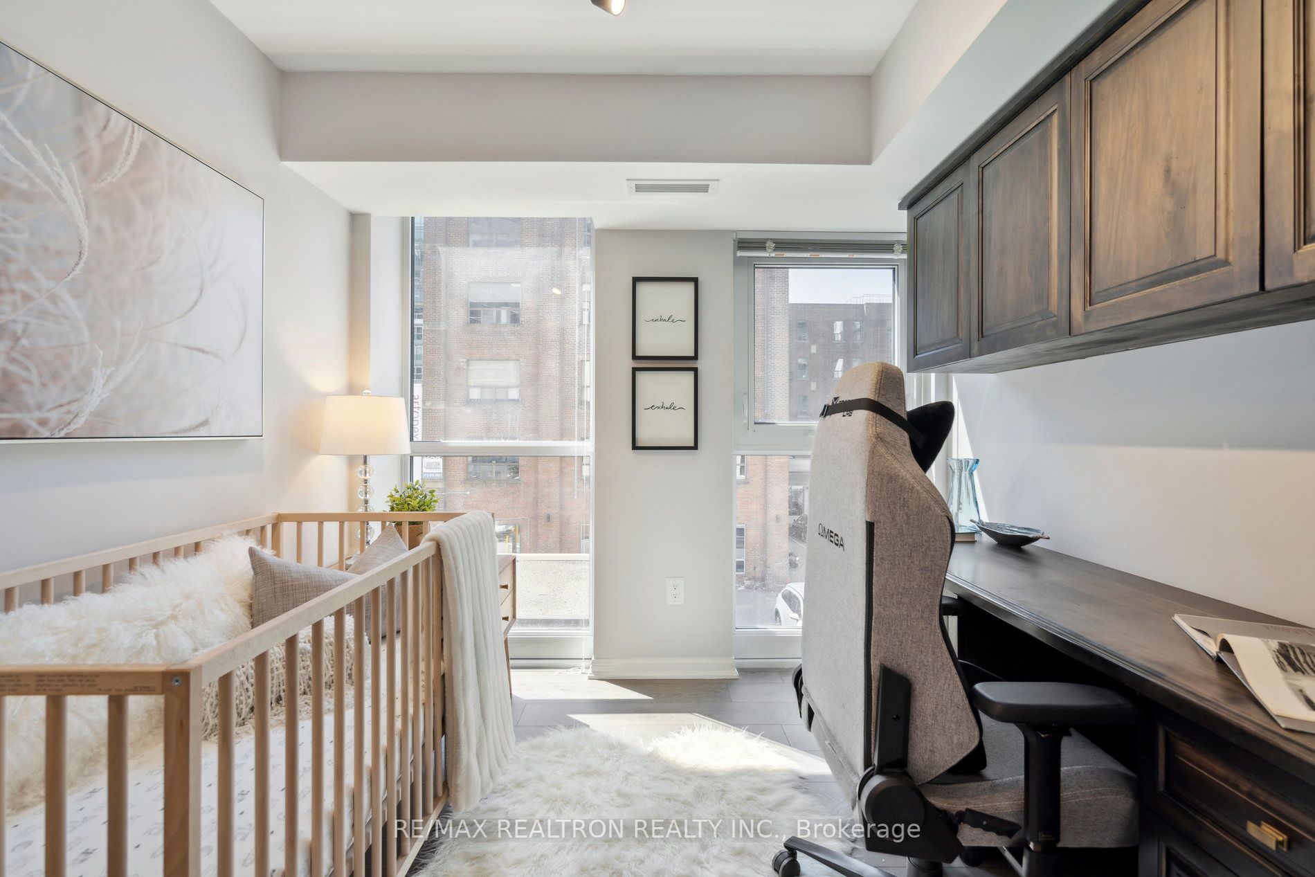 400 Adelaide St E, #306