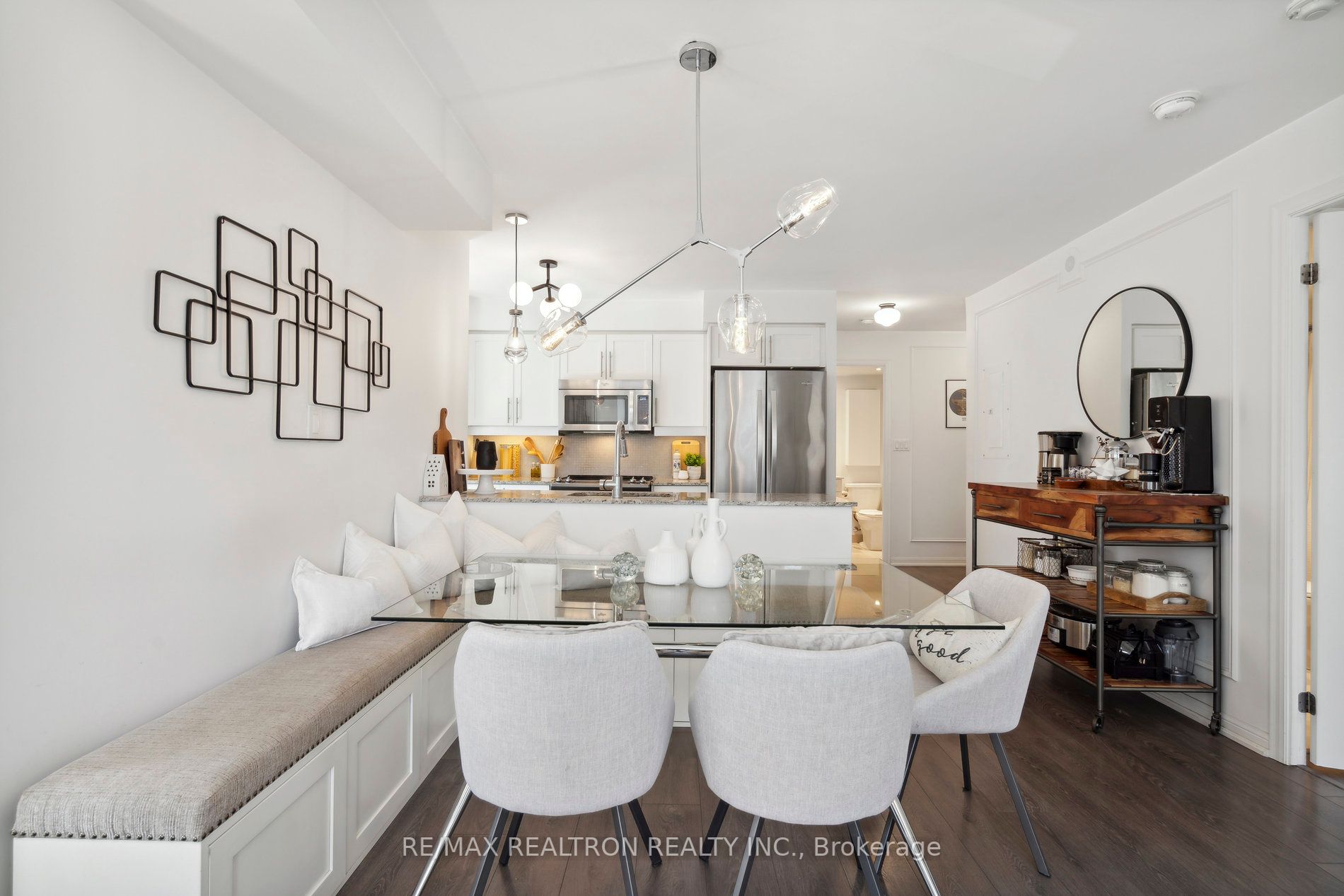 400 Adelaide St E, #306