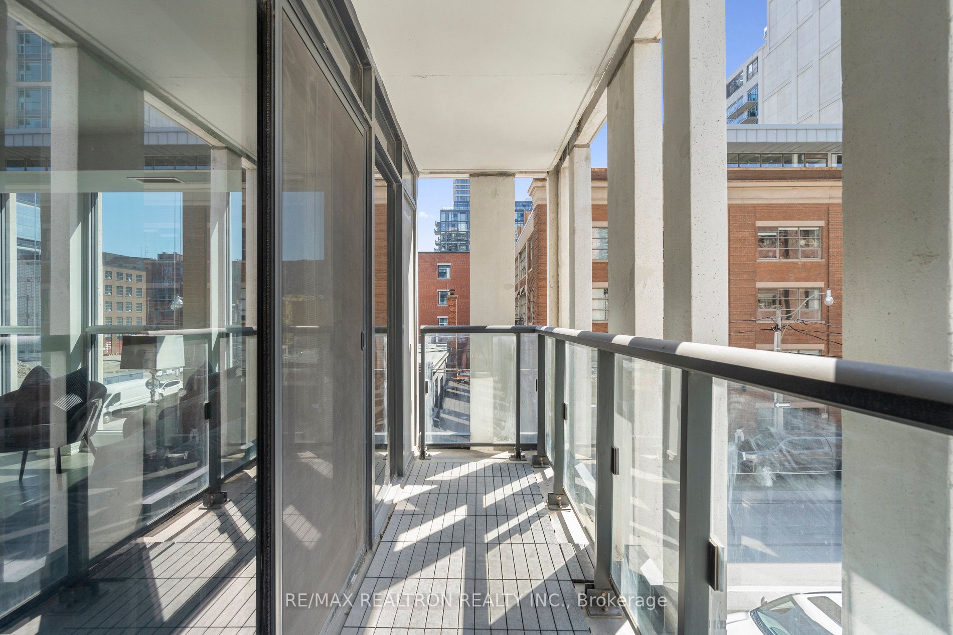 400 Adelaide St E, #306