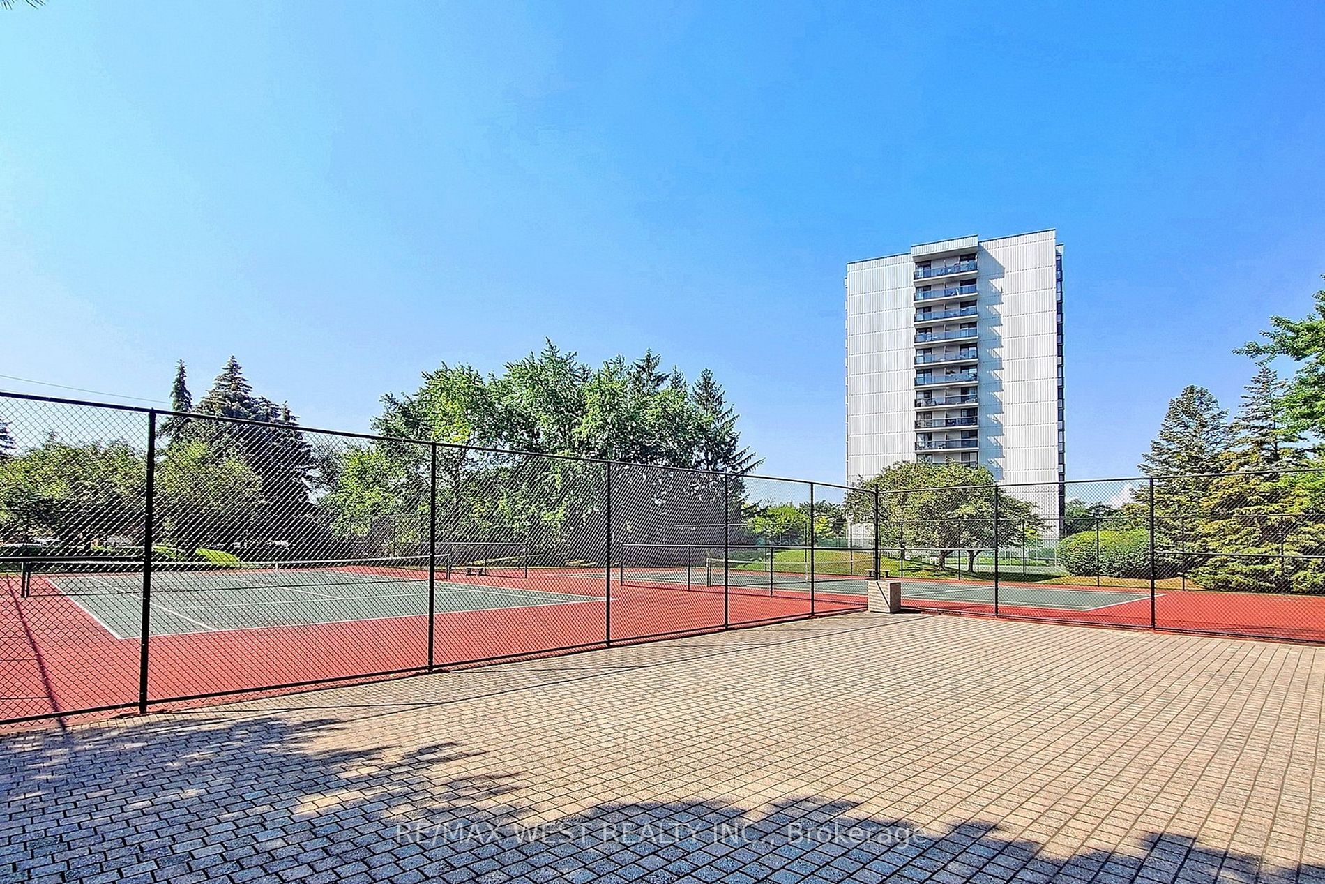 Listing C6788404 - Large Photo # 33