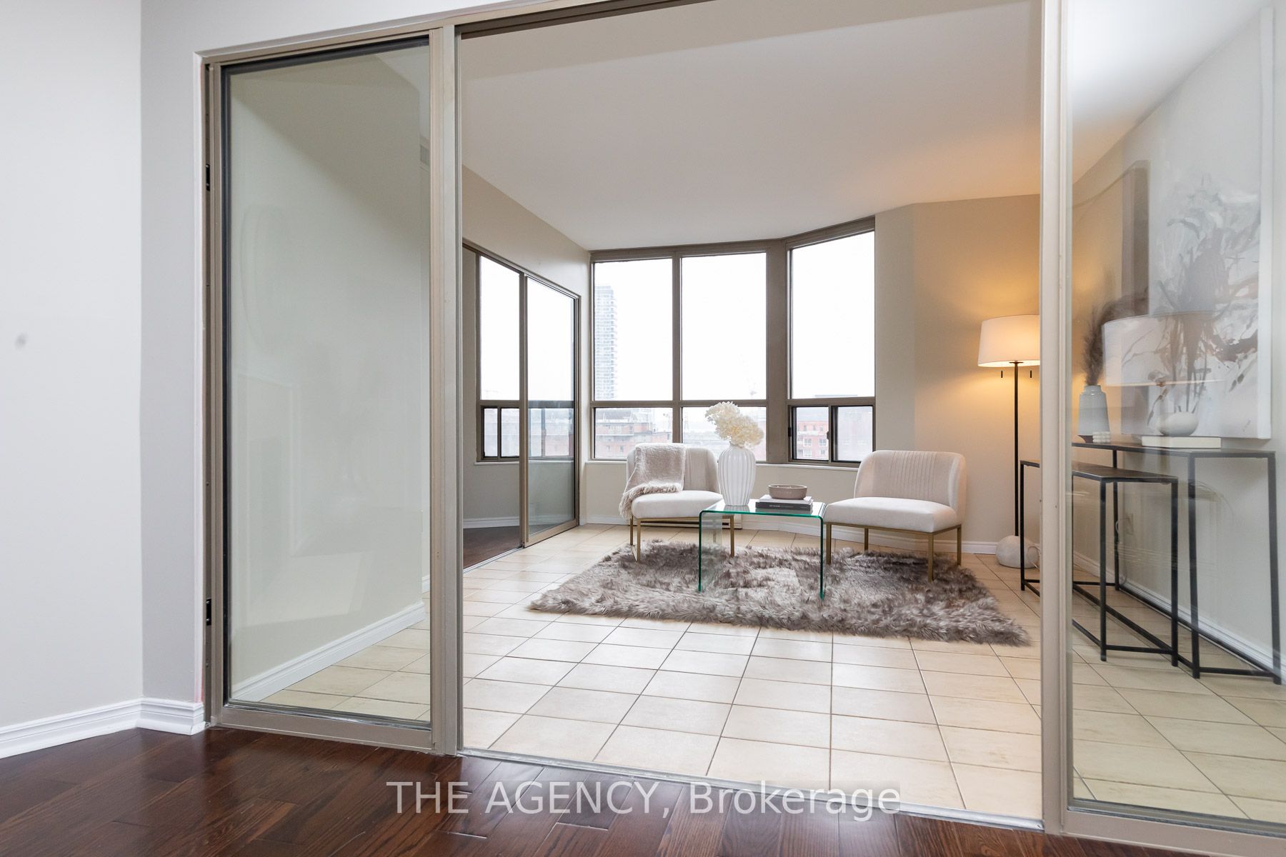 160 Frederick St, #803