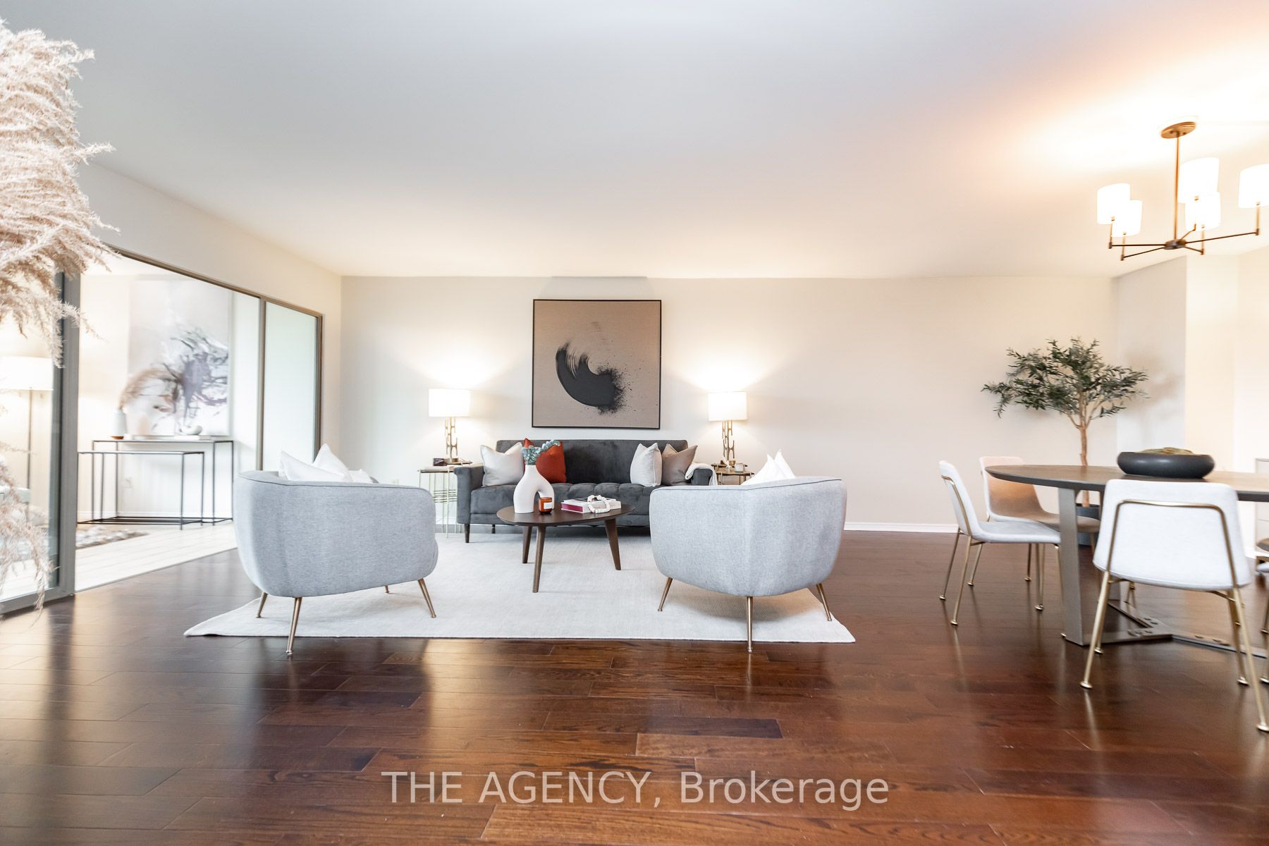 160 Frederick St, #803