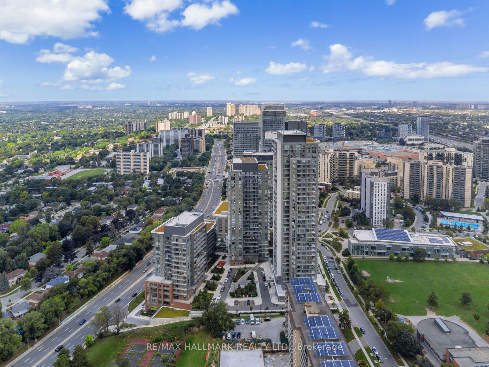 36 Forest Manor Rd, #406