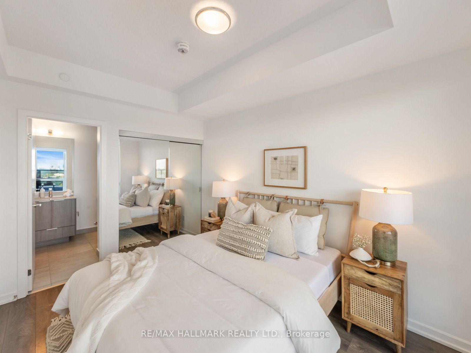 36 Forest Manor Rd, #406