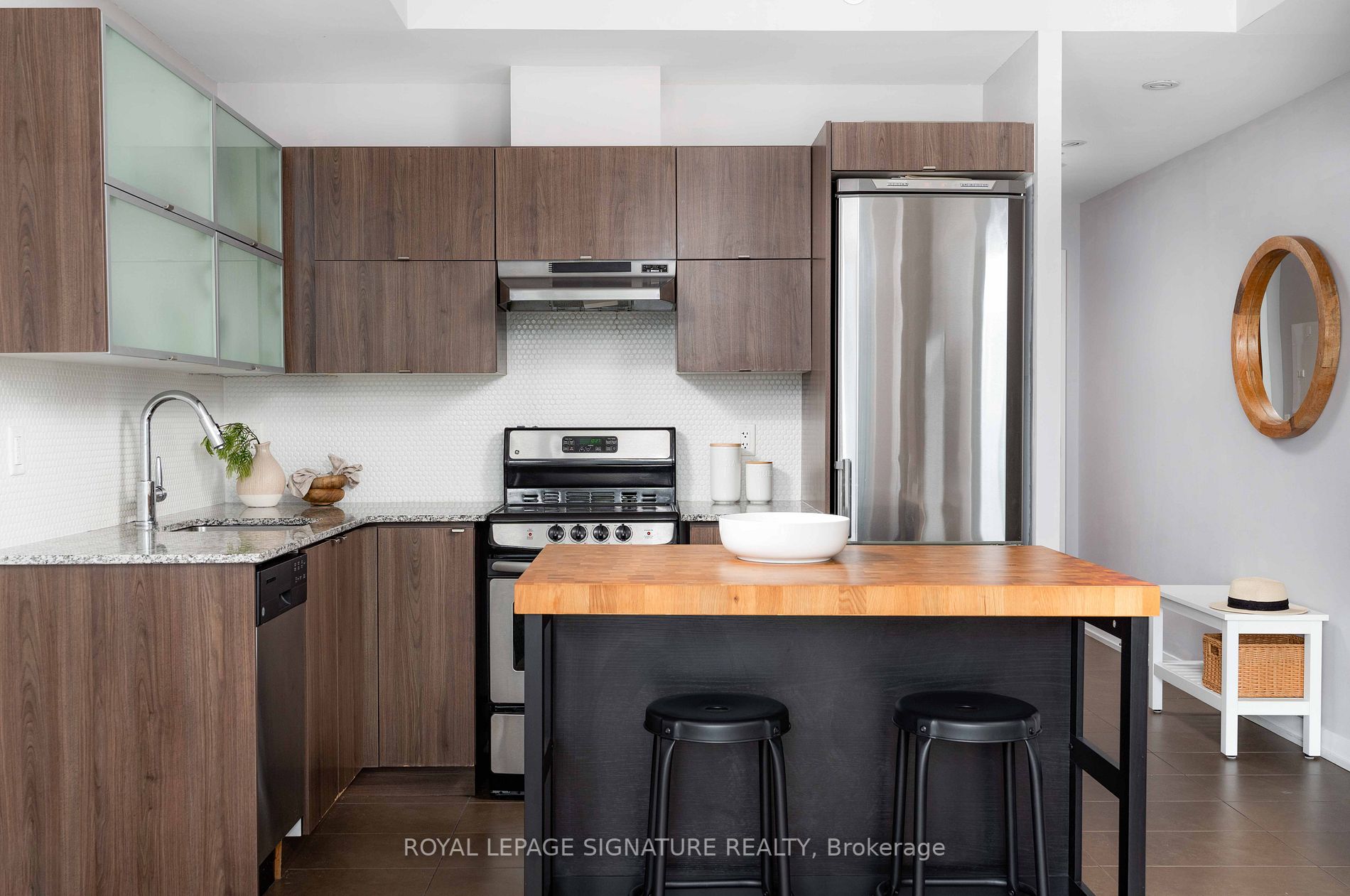 170 Fort York Blvd, #1306