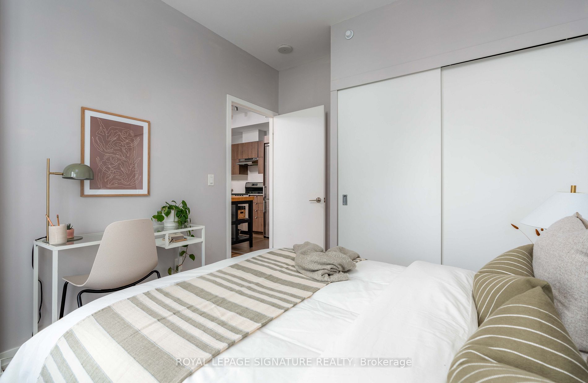 170 Fort York Blvd, #1306