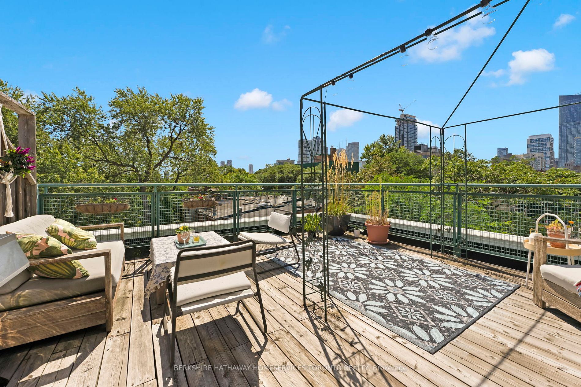 185 Carlton St, #4