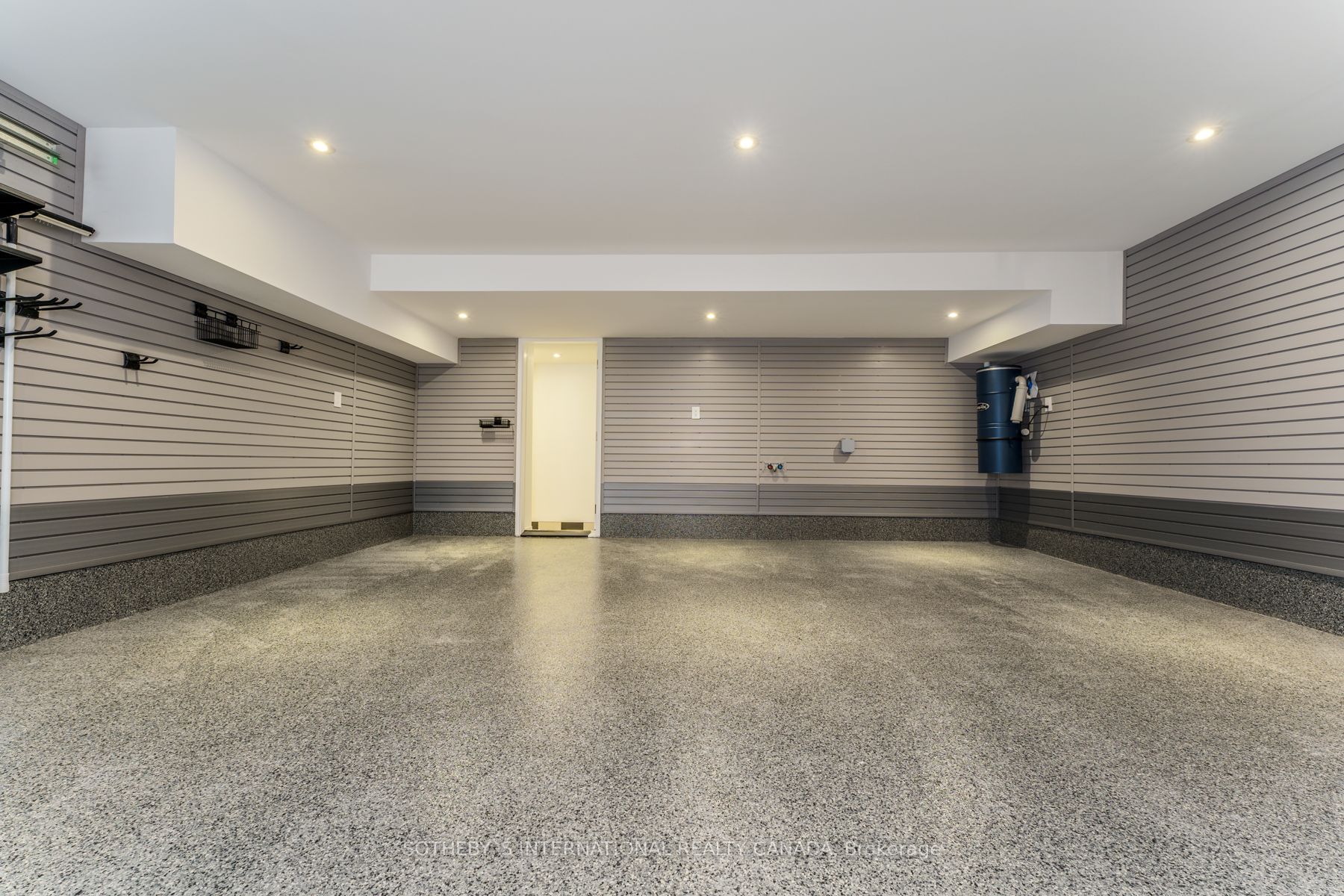 19 Devondale Ave