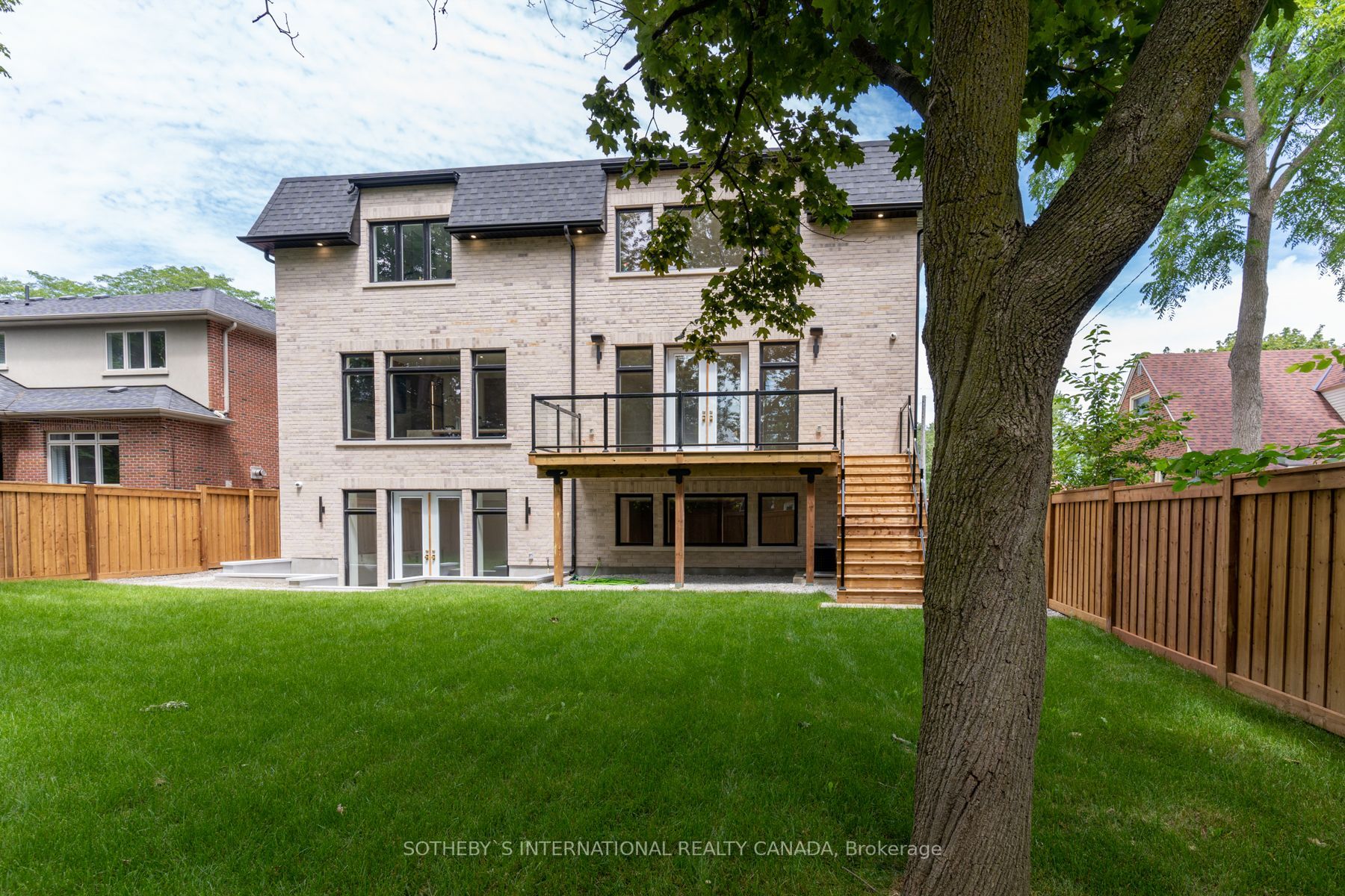19 Devondale Ave