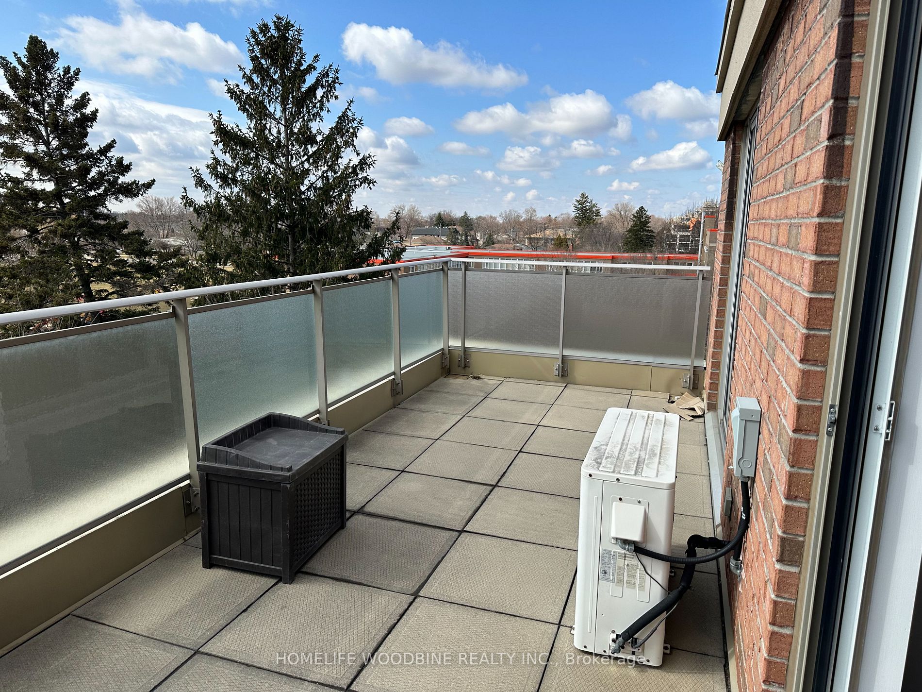 801 Sheppard Ave W, #608