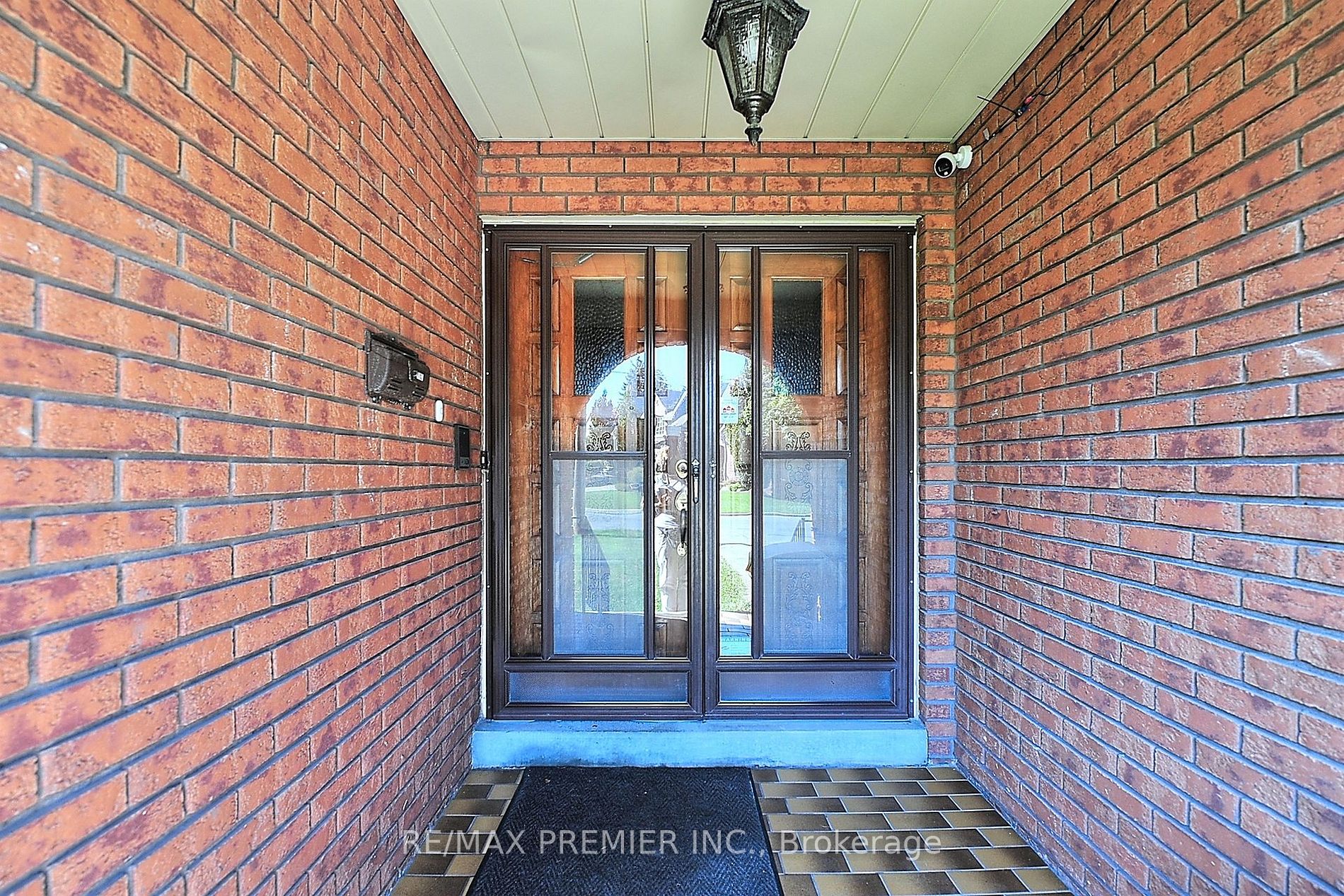 5 Pamcrest Dr