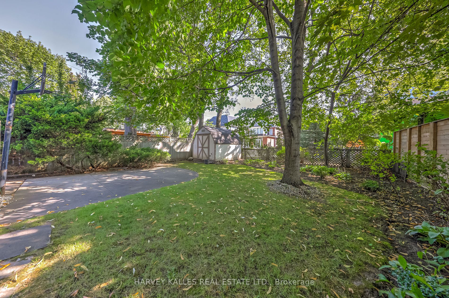 213 Rosemary Rd