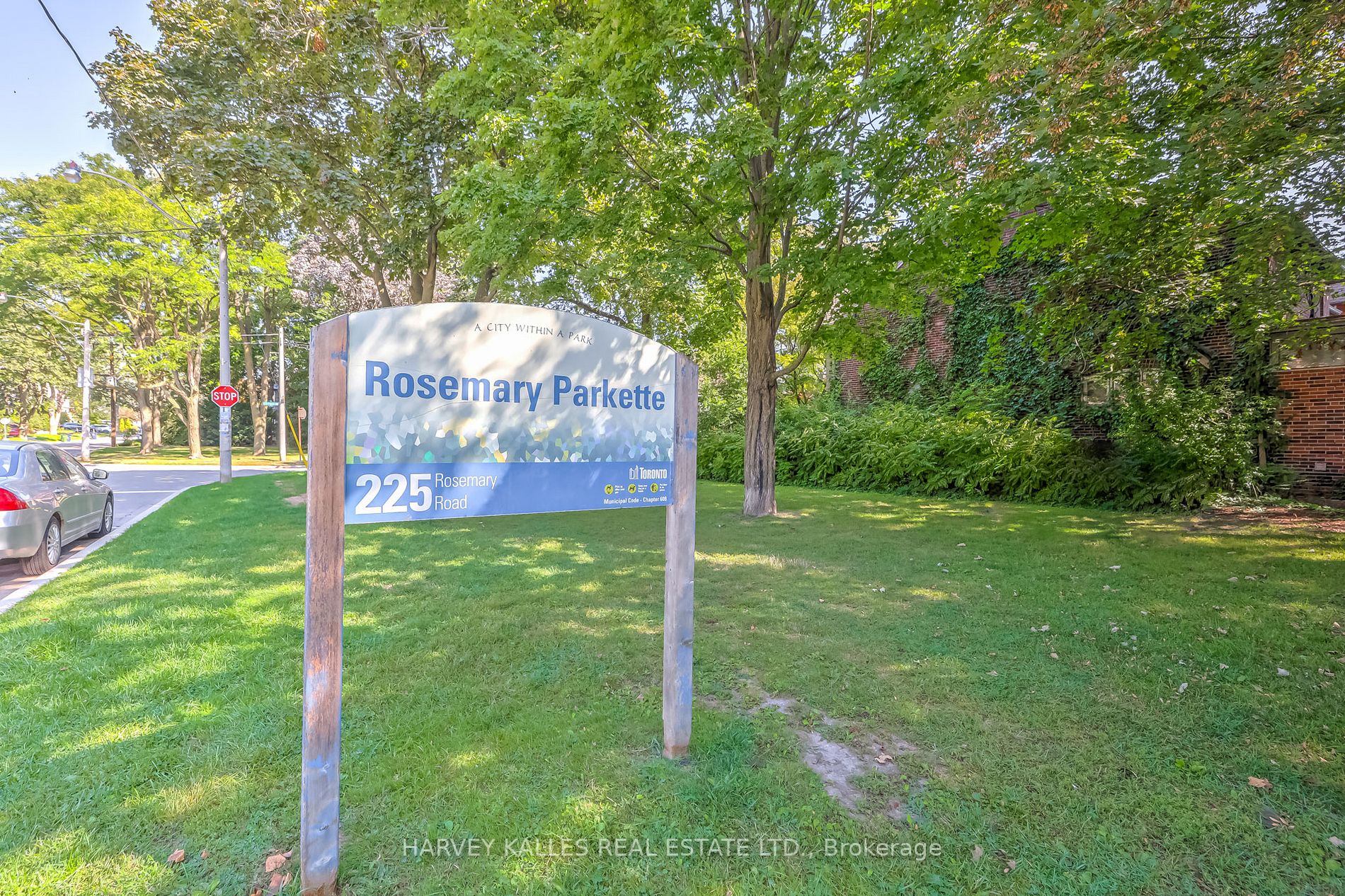 213 Rosemary Rd
