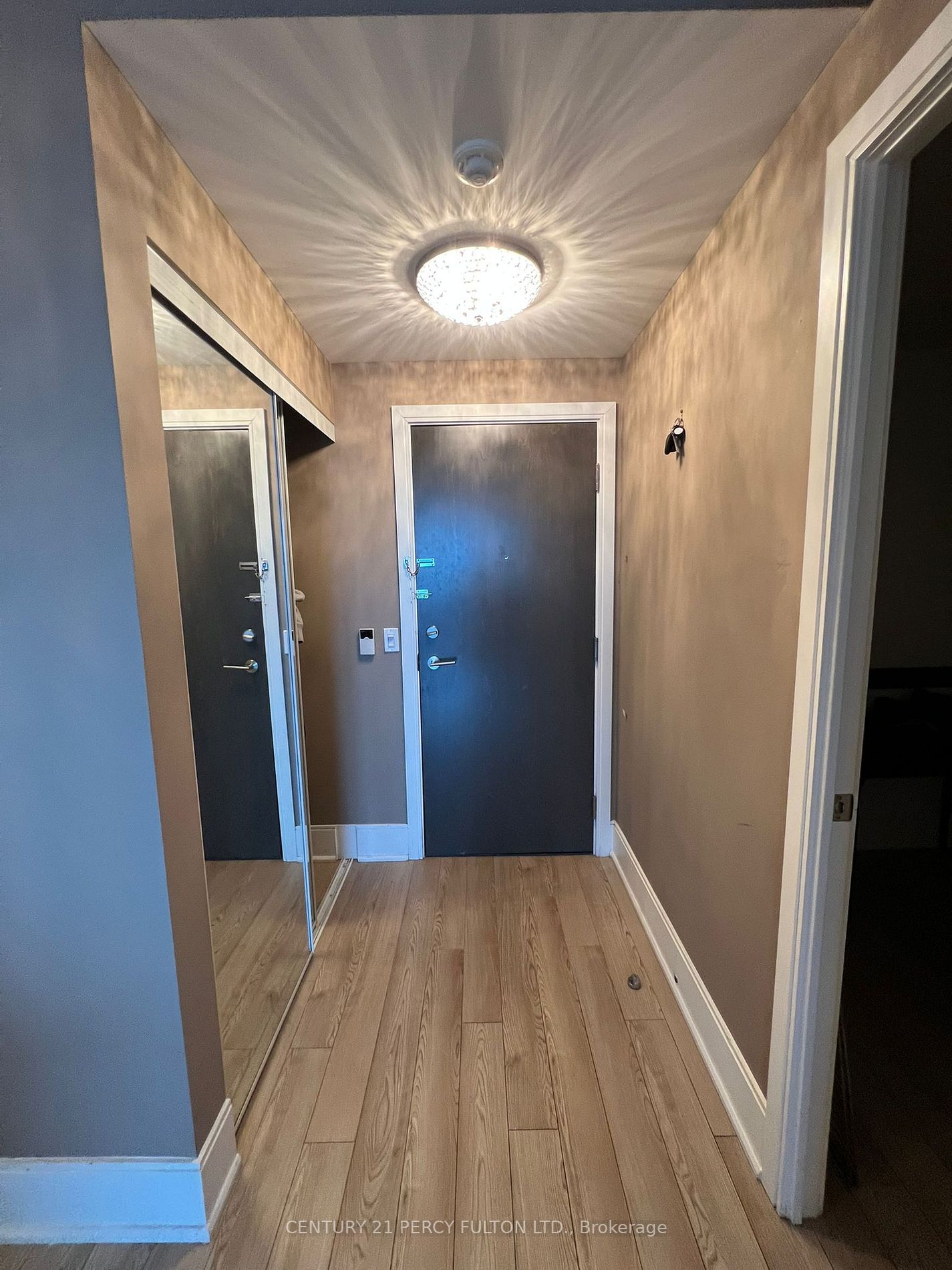 181 Wynford Dr, #2808