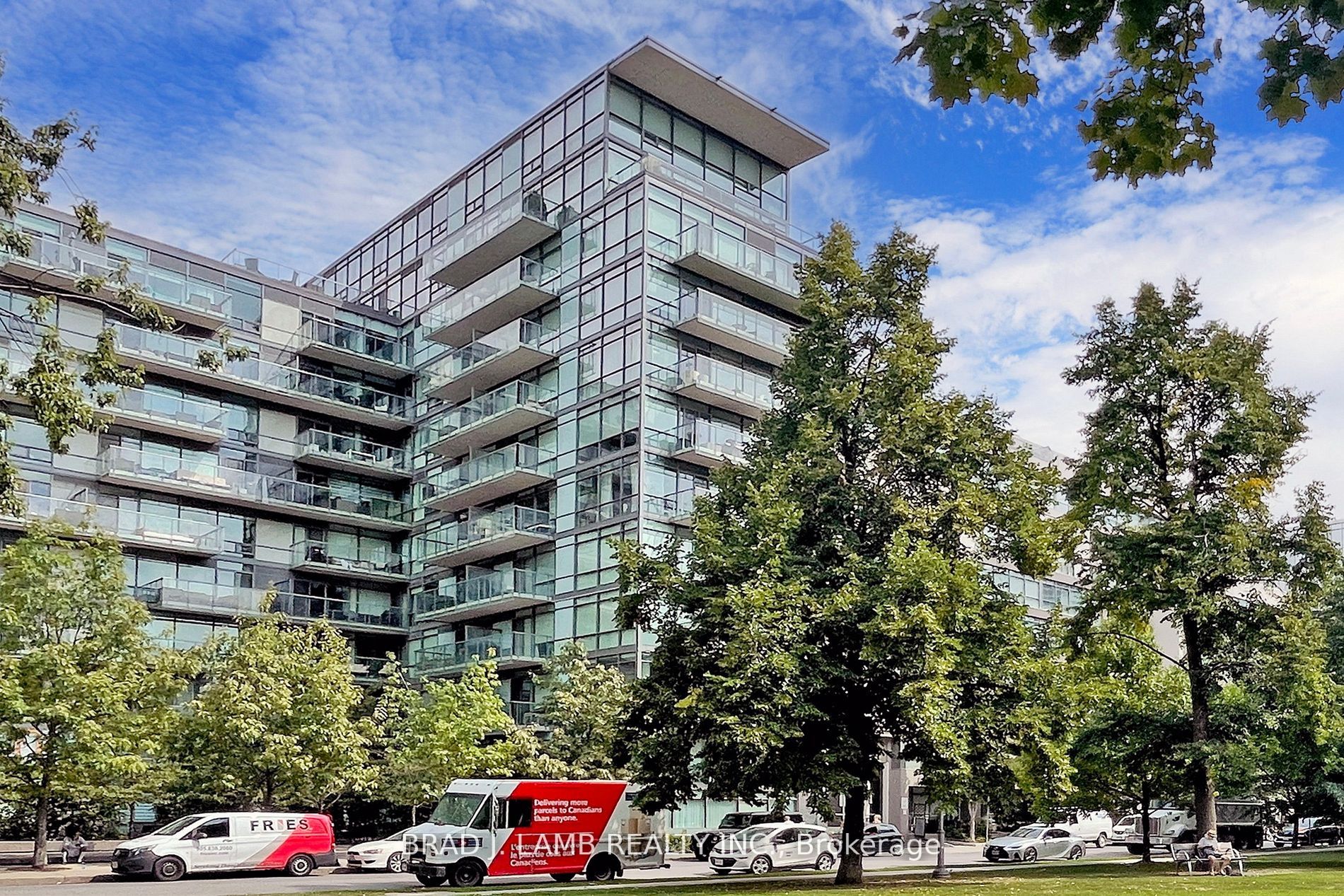 55 Stewart St, #518