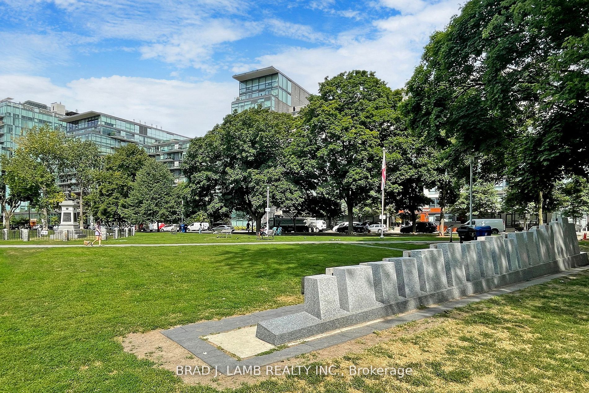 55 Stewart St, #518