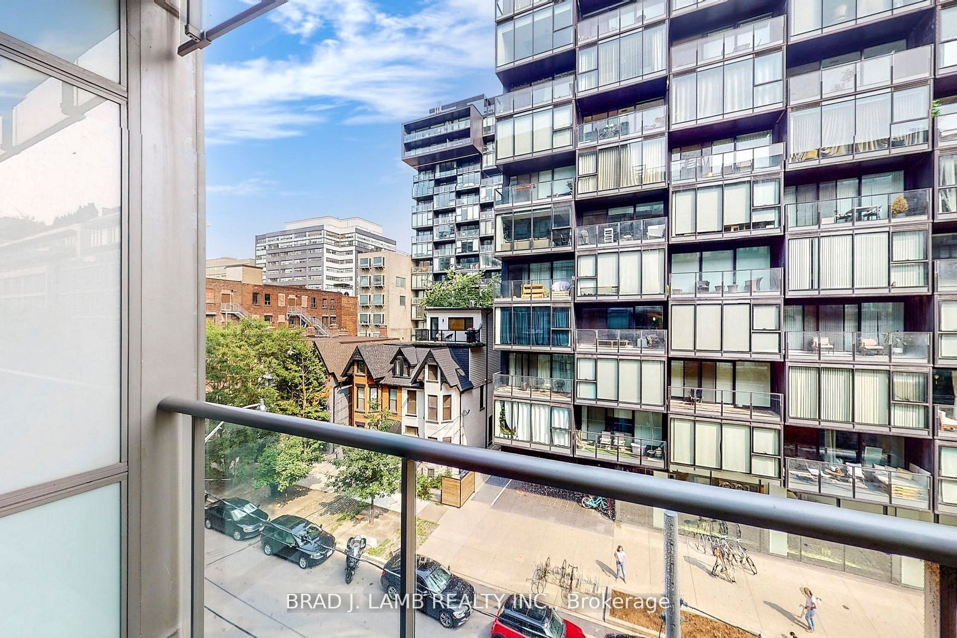 55 Stewart St, #518