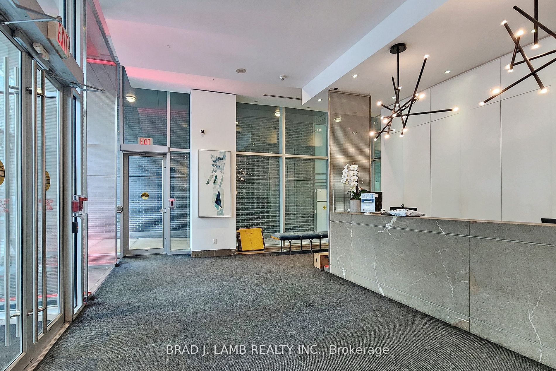55 Stewart St, #518