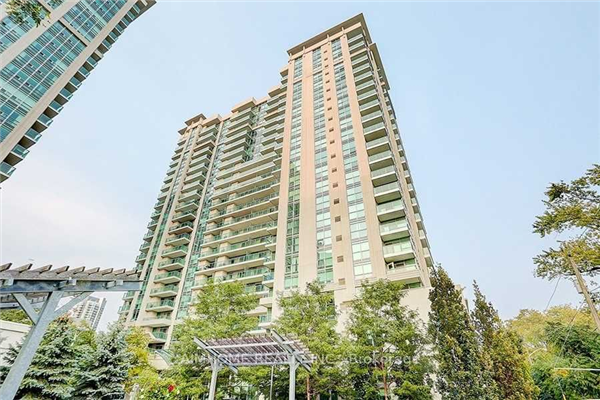 17 Anndale Dr, Toronto